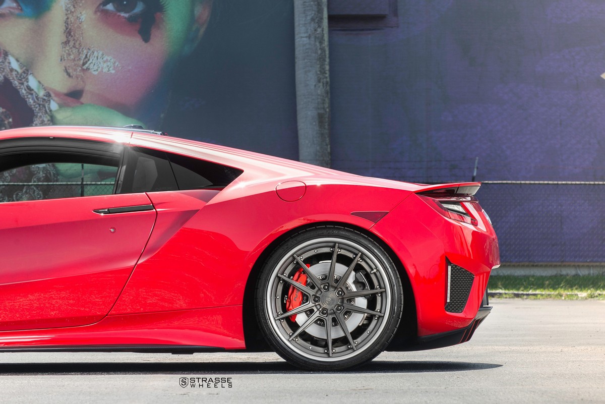 Acura-NSX-Strasse-14 Acura NSX Looks Killer With Strasse Wheels And Curva Red Paint