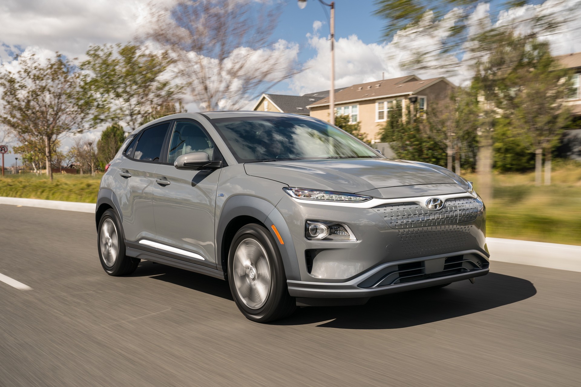 Hyundai Kona Electric-1 2019 Hyundai Kona Electric Has A Bolt Beating Range Of 258 Miles