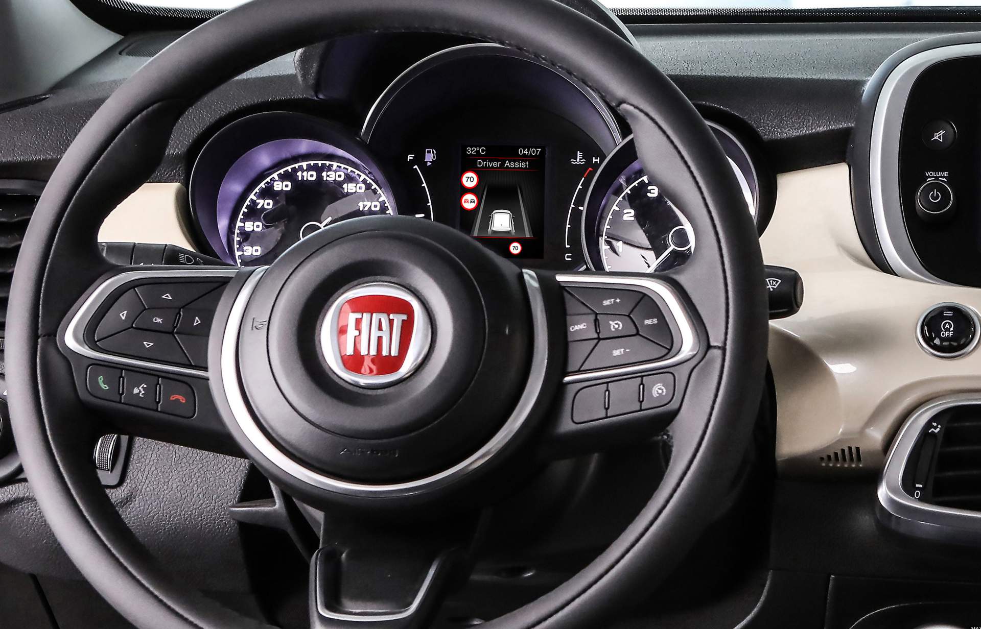 2019-Fiat-500X-34 2019 Fiat 500X Breaks Cover With New Turbo Engines, Subtle Design Tweaks