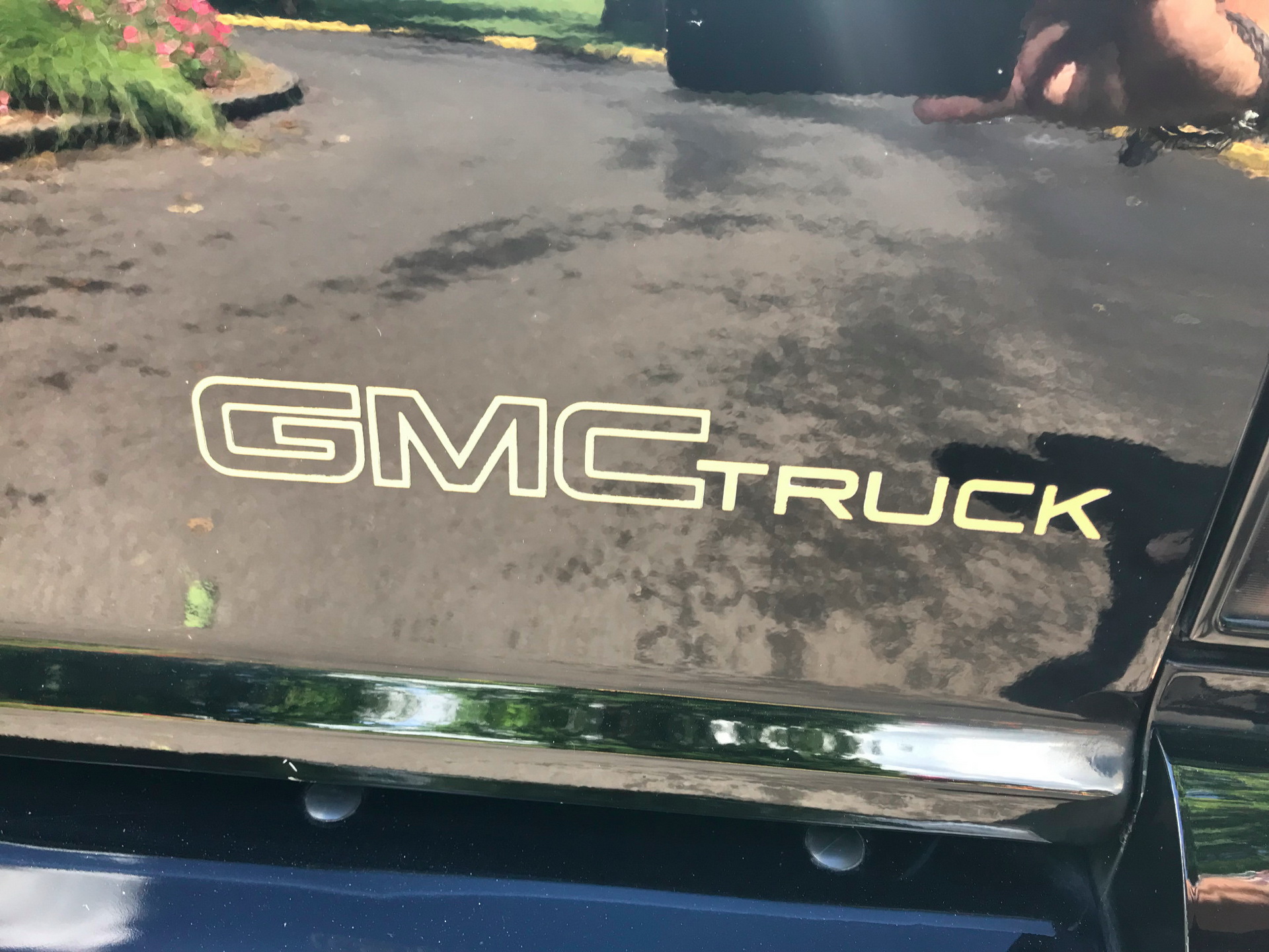 1993-gmc-typhoon-bat-auction-27 GMC Typhoon Turbo AWD Is Your 1990s Sleeper SUV