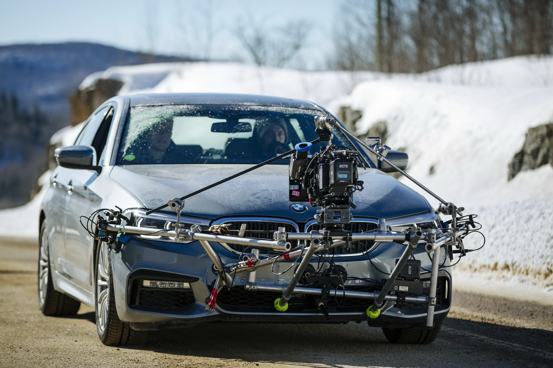 bmw-5-series-stars-in-jack-ryan-5 BMW 5-Series Sedan Joins Cast Of Tom Clancy’s Jack Ryan