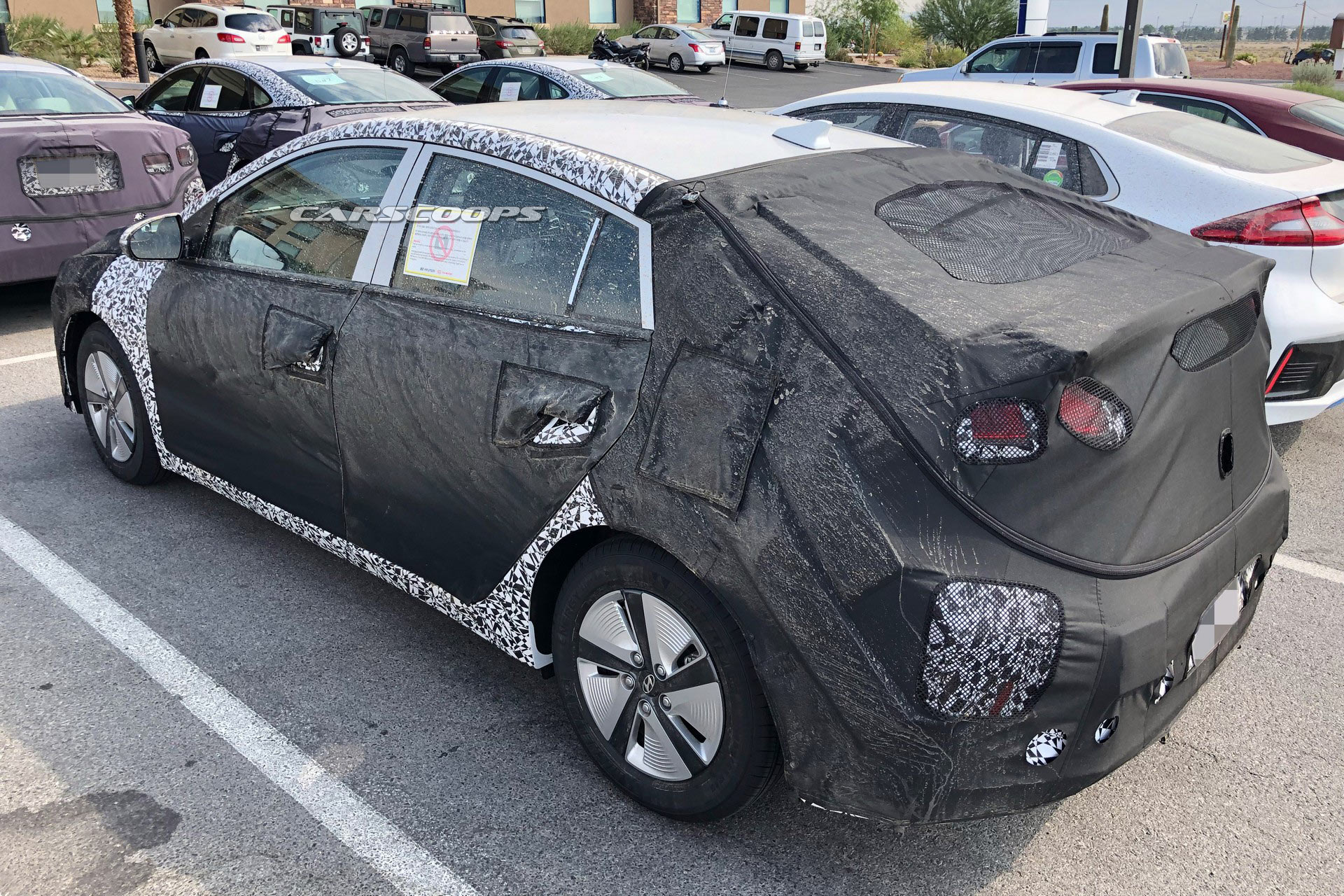 Hyundai Ioniq Facelift Spy-3 2020 Hyundai Ioniq Facelift Spied With A New Grille