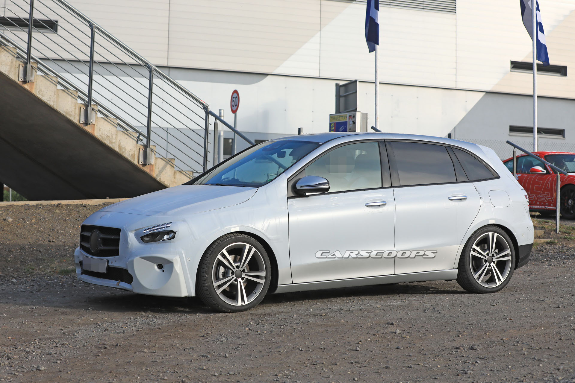 Mercedes_B-Class_19 2019 Mercedes B-Class Minivan Gets In Line With Latest A-Class