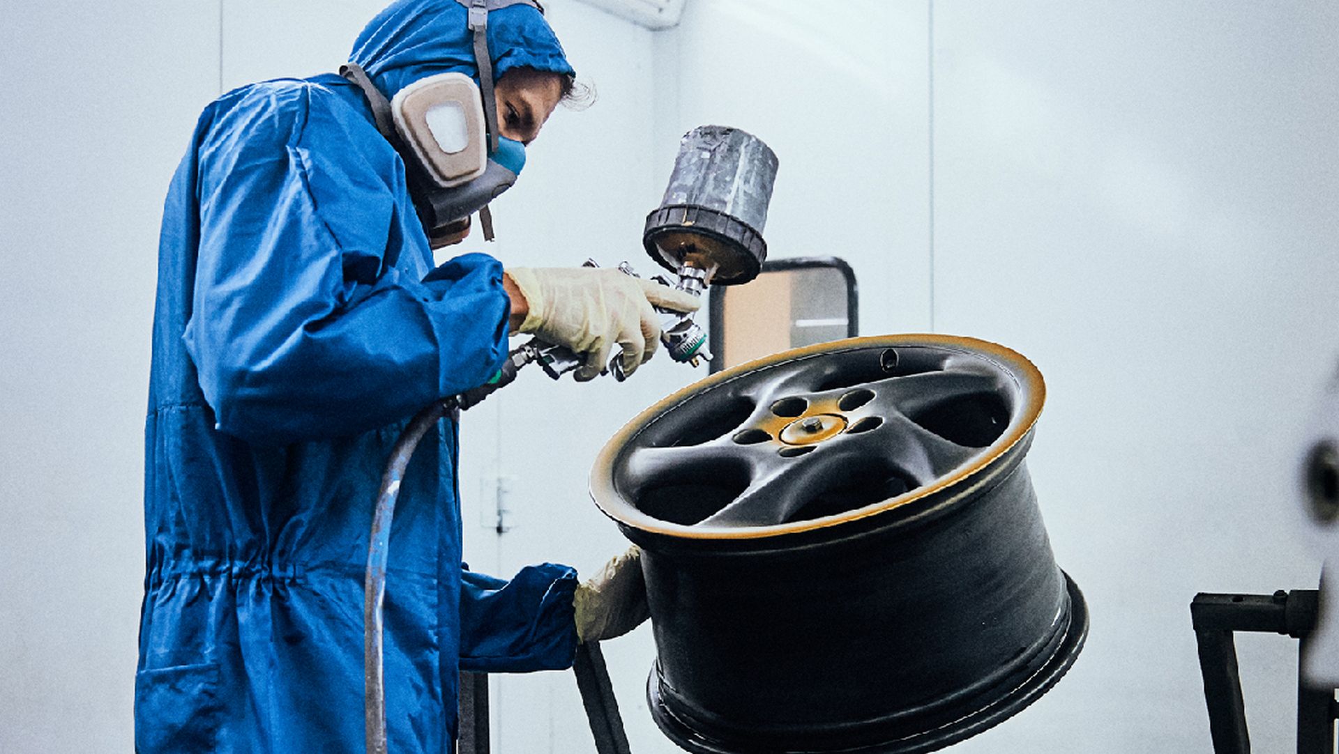 Porsche-993-Turbo-Project-Gold-2 Porsche’s Project Gold Is A Brand New, 20-Year Old 993 Turbo