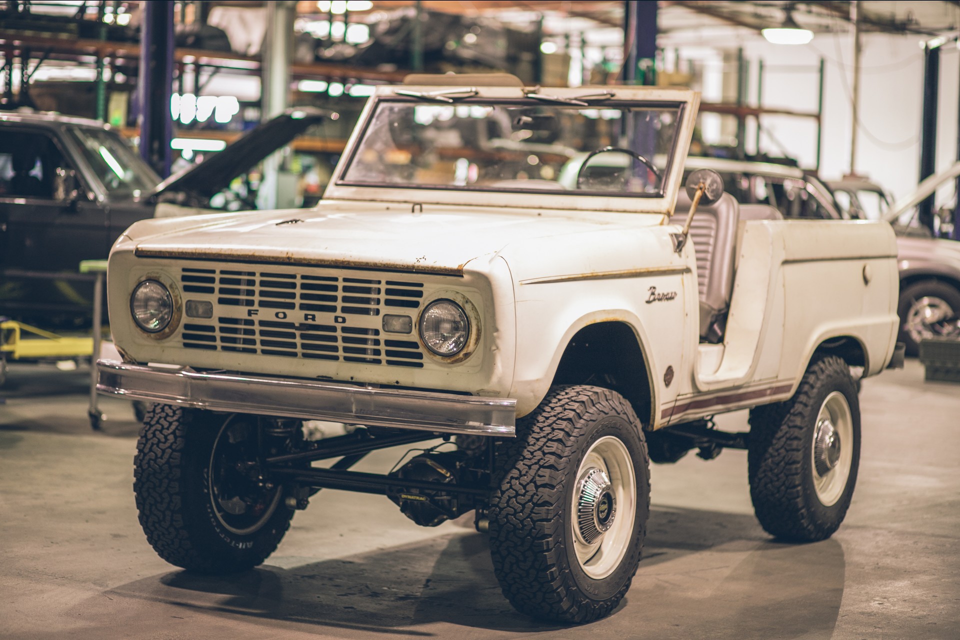 Icon Bronco BR Derelict-27 Icon Bronco BR Derelict Combines Old School Looks With A 5.0-Liter Coyote V8