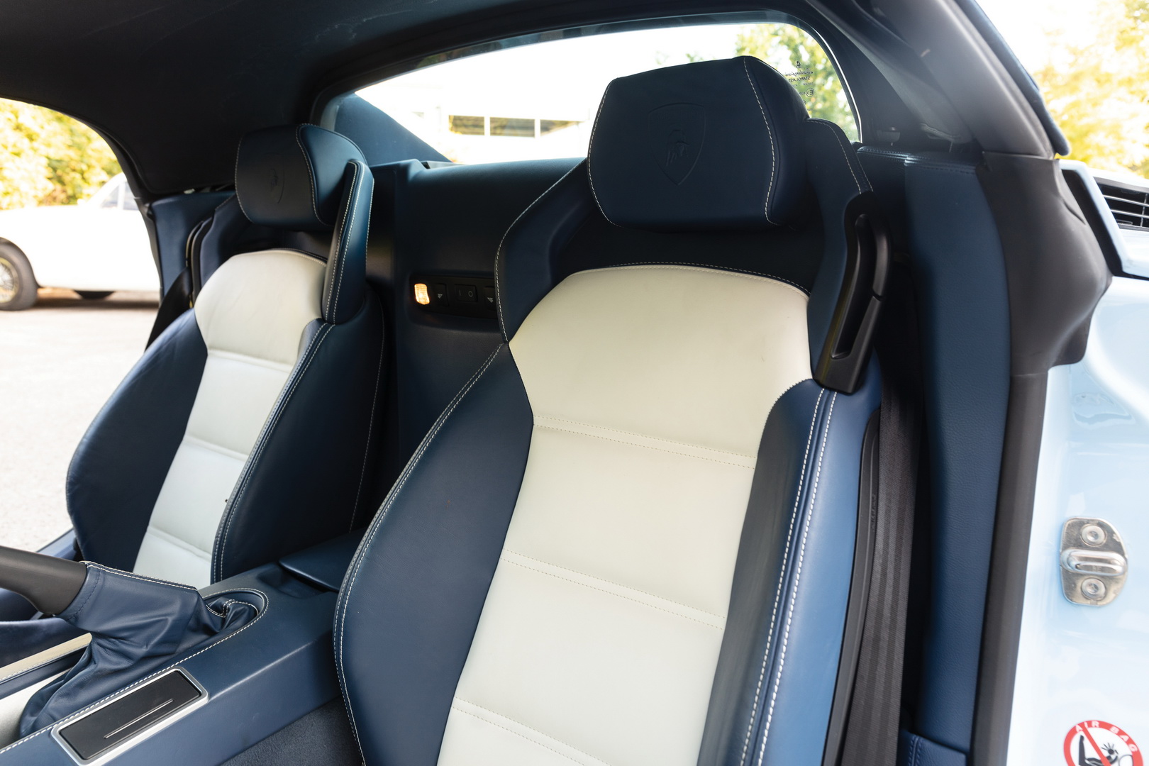 lamborghini-gallardo-spyder-rod-stewart-25 Do Ya Think Ex-Rod Stewart Lamborghini Gallardo Spyder Is Sexy? Then Bid On It