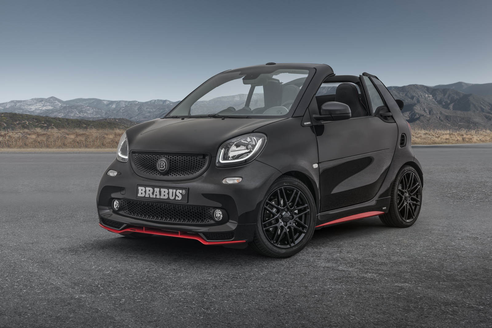 BRABUS-125R-b18aa0211 Brabus 125R Is The Mighty Mouse Of Smart Fortwo Cabrios With Almost Double The Power