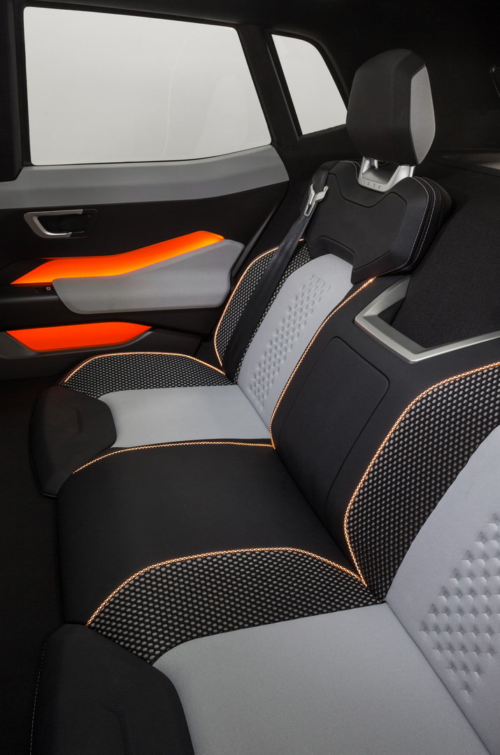 2018-lada-4x4-vision-concept-51 Lada 4×4 Vision Concept Goes Official At Moscow Show, Could Preview Next Niva