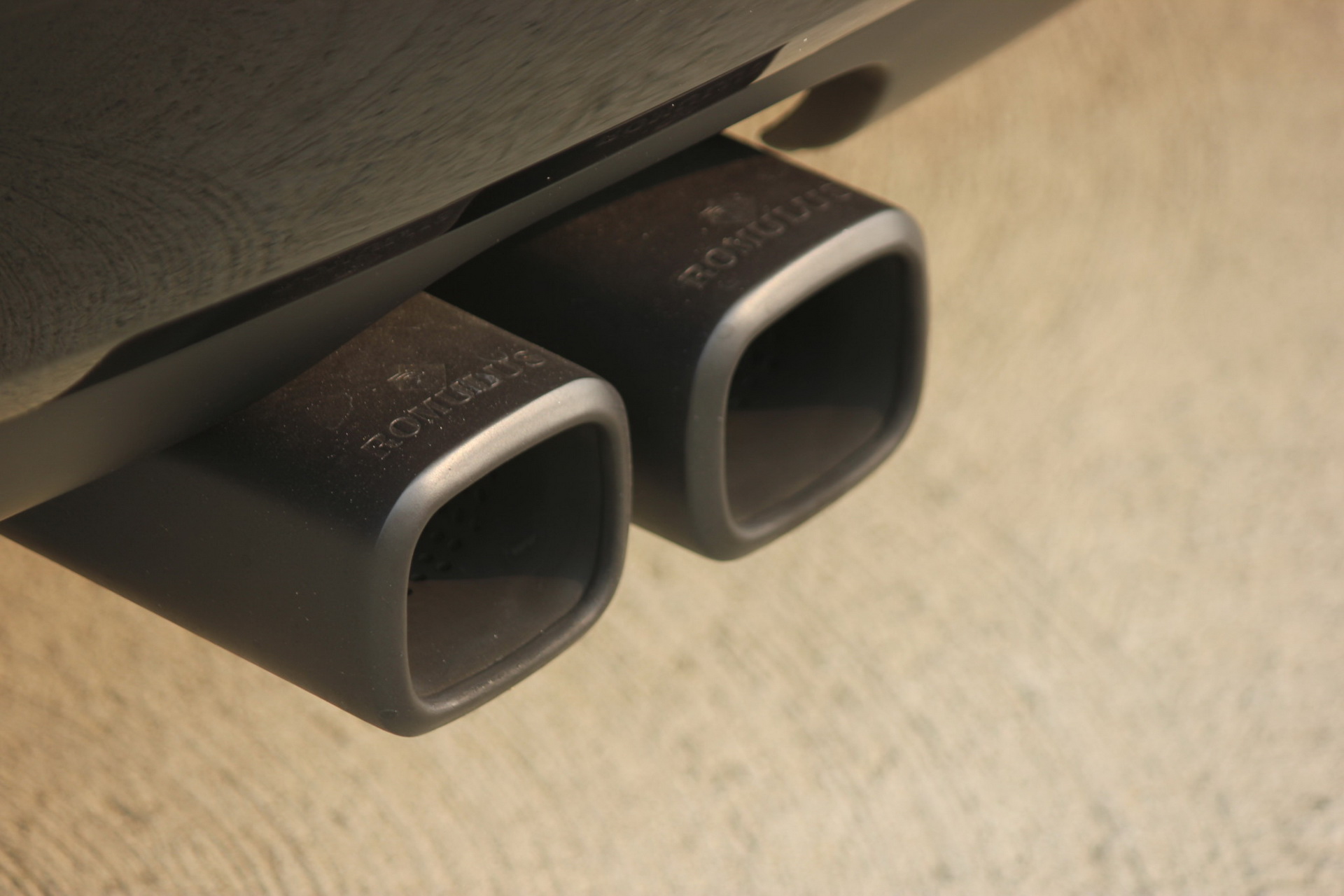 2003-audi-a8l-auction-bat-14 $21k Wasn’t Enough To Secure This Refurbished 2002 Audi A8L