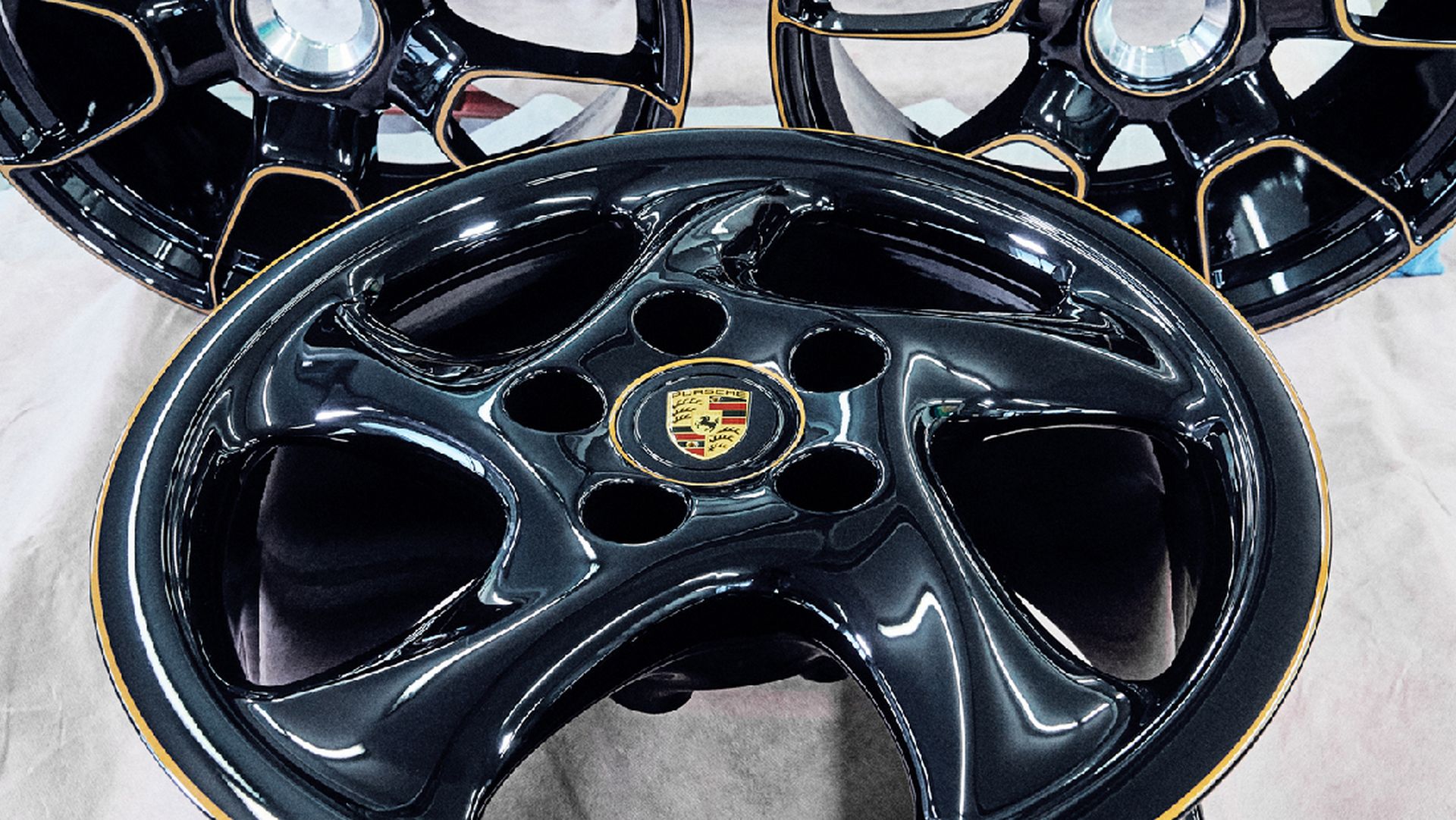 Porsche-993-Turbo-Project-Gold-6 Porsche’s Project Gold Is A Brand New, 20-Year Old 993 Turbo