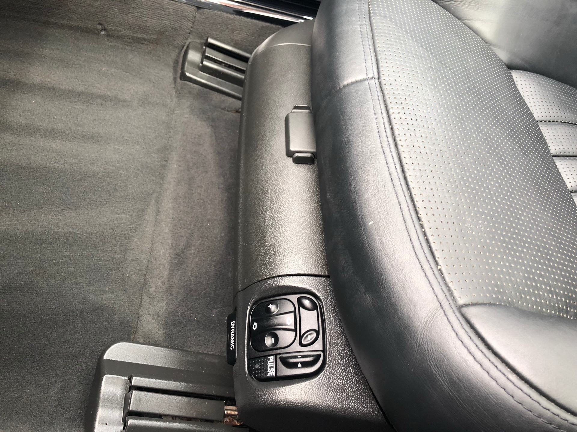 2006-mercedes-s65-bat-auction-15 You Can Get A Super Clean 604 HP Mercedes S65 AMG For Less Than $20k