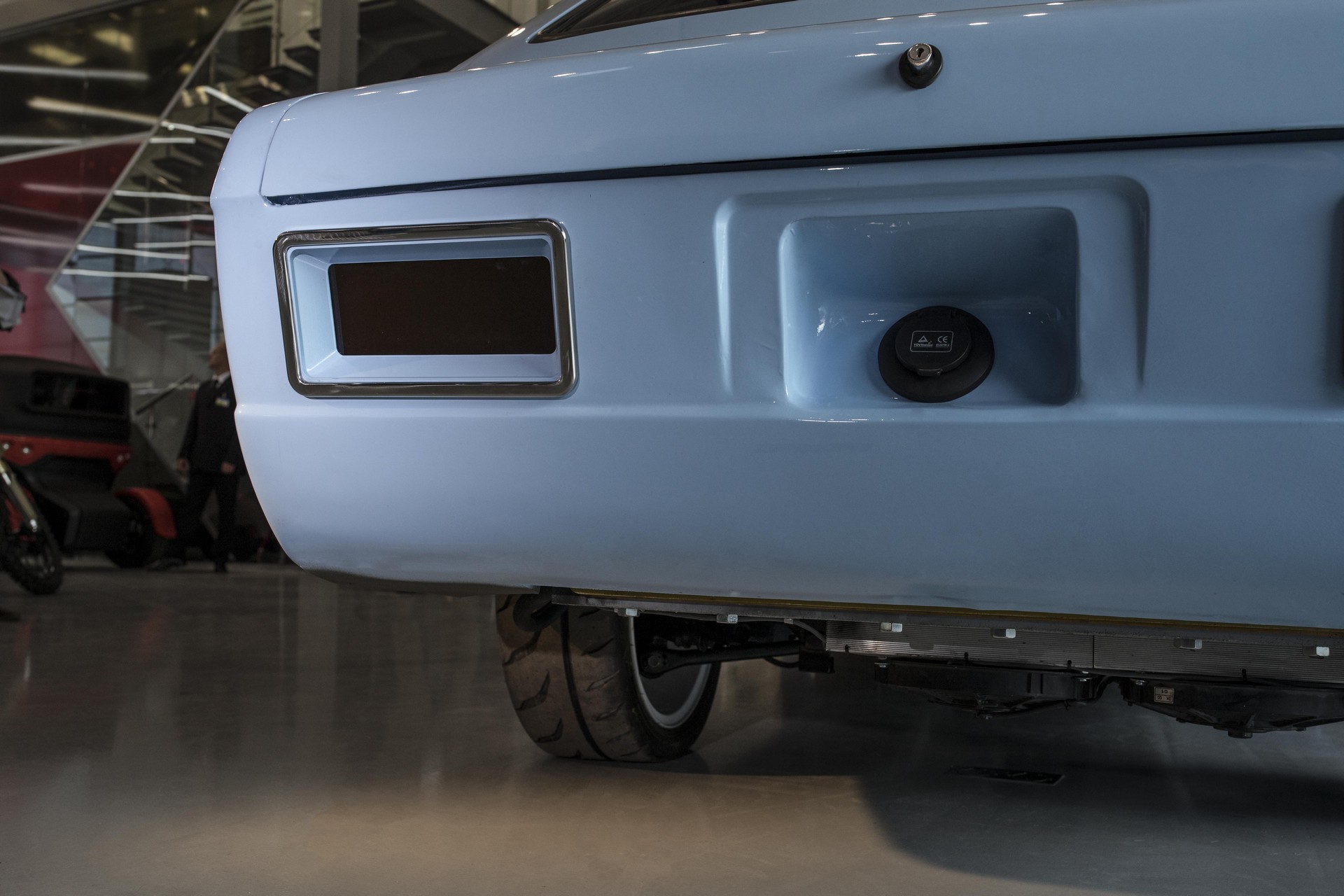 Kalashnikov CV-1-9 Kalashnikov Thinks It Can Take On Tesla With Electric CV-1 Concept, AK-47s Not Included