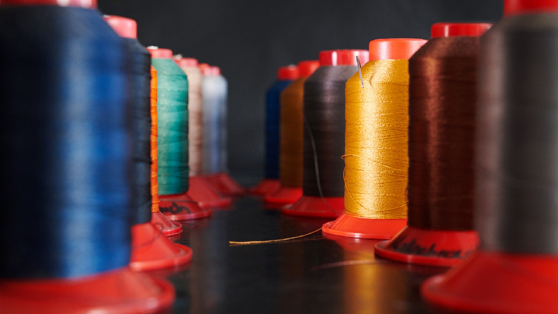 Porsche-993-Turbo-Project-Gold-2 Porsche’s Project Gold Is A Brand New, 20-Year Old 993 Turbo