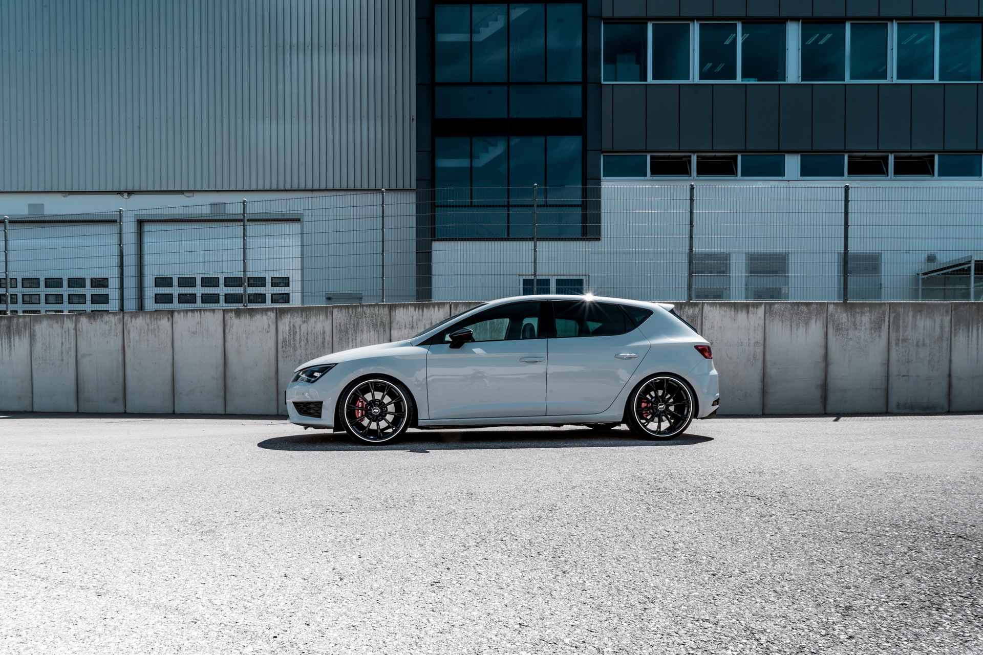 seat-leon-cupra-abt-tuning-13 ABT’s 370PS Seat Leon Cupra Can Mix It With RS3s And A45 AMGs