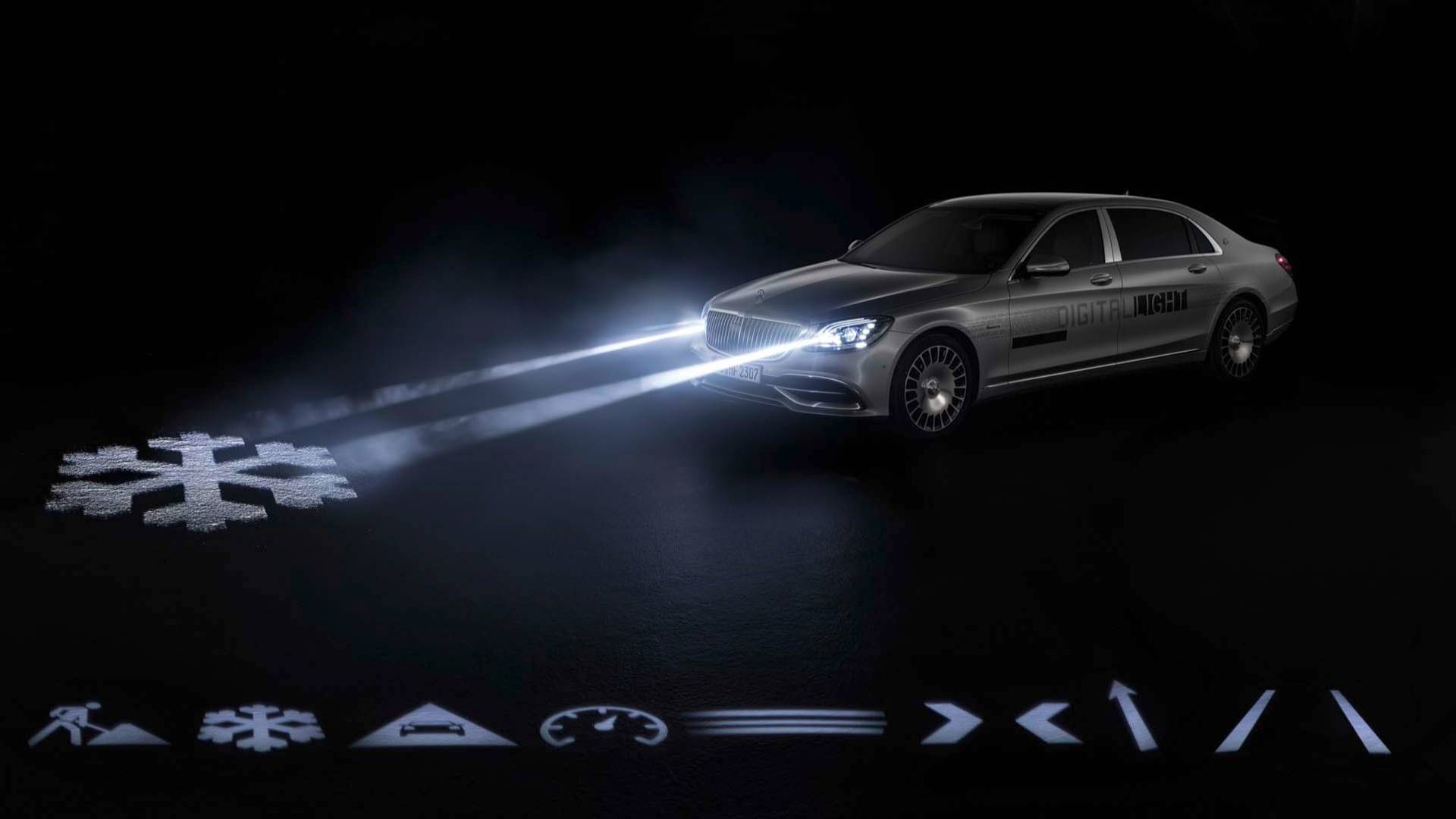 Mercedes-Benz-Digital-Light-17 Don’t Speak; Just Let Your New Merc’s Headlights Do All The Talking