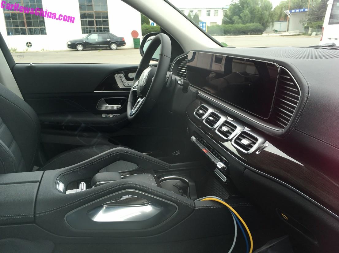 2019-mercedes-benz-gle-1 Let’s Take A Closer Look At The Interior Of The All-New Mercedes-Benz GLE