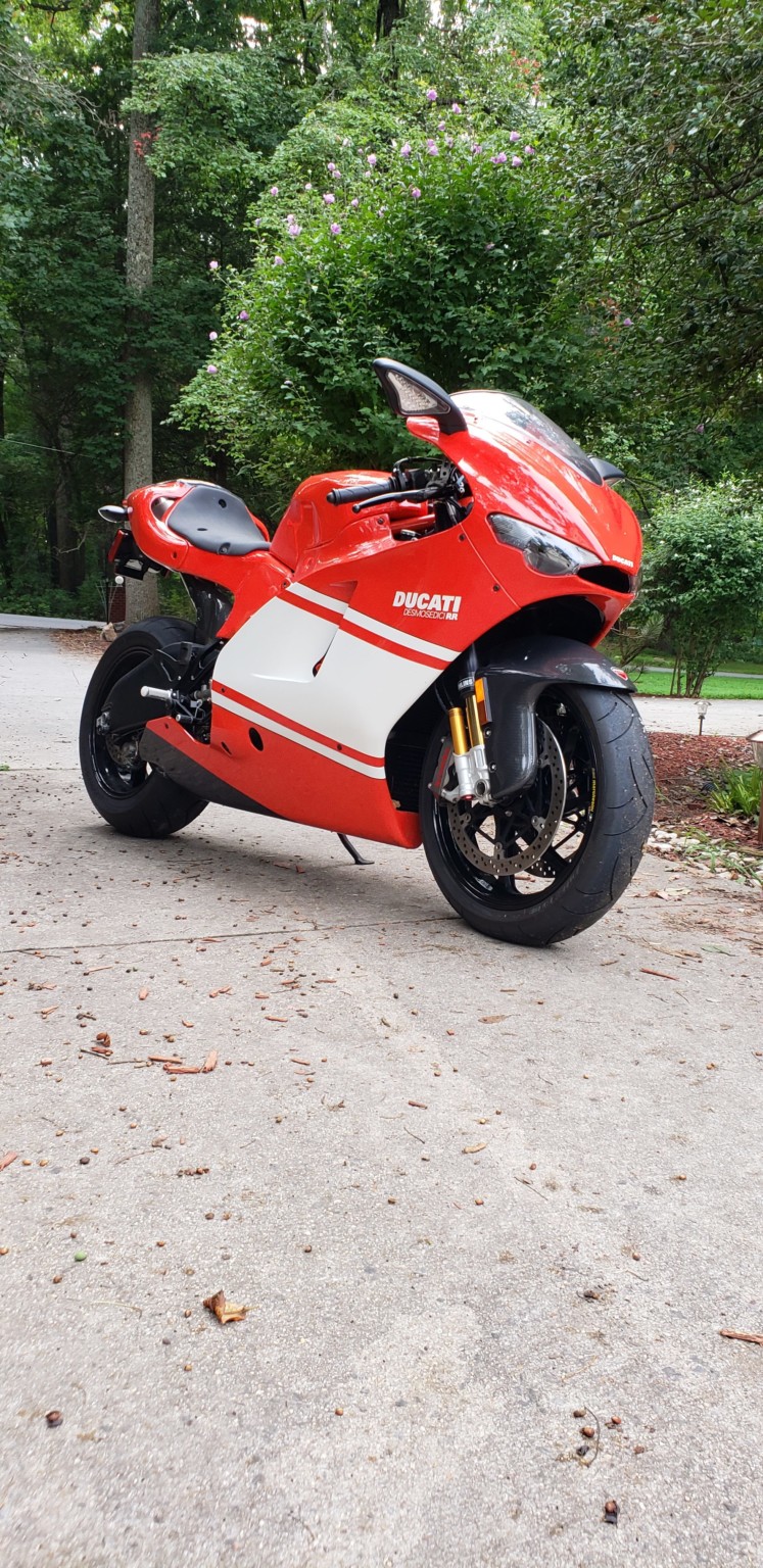 ducati-desmosedici-rr-auction-bat-17 Rare 2008 Ducati Desmosedici RR Will Cost You More Than $55k