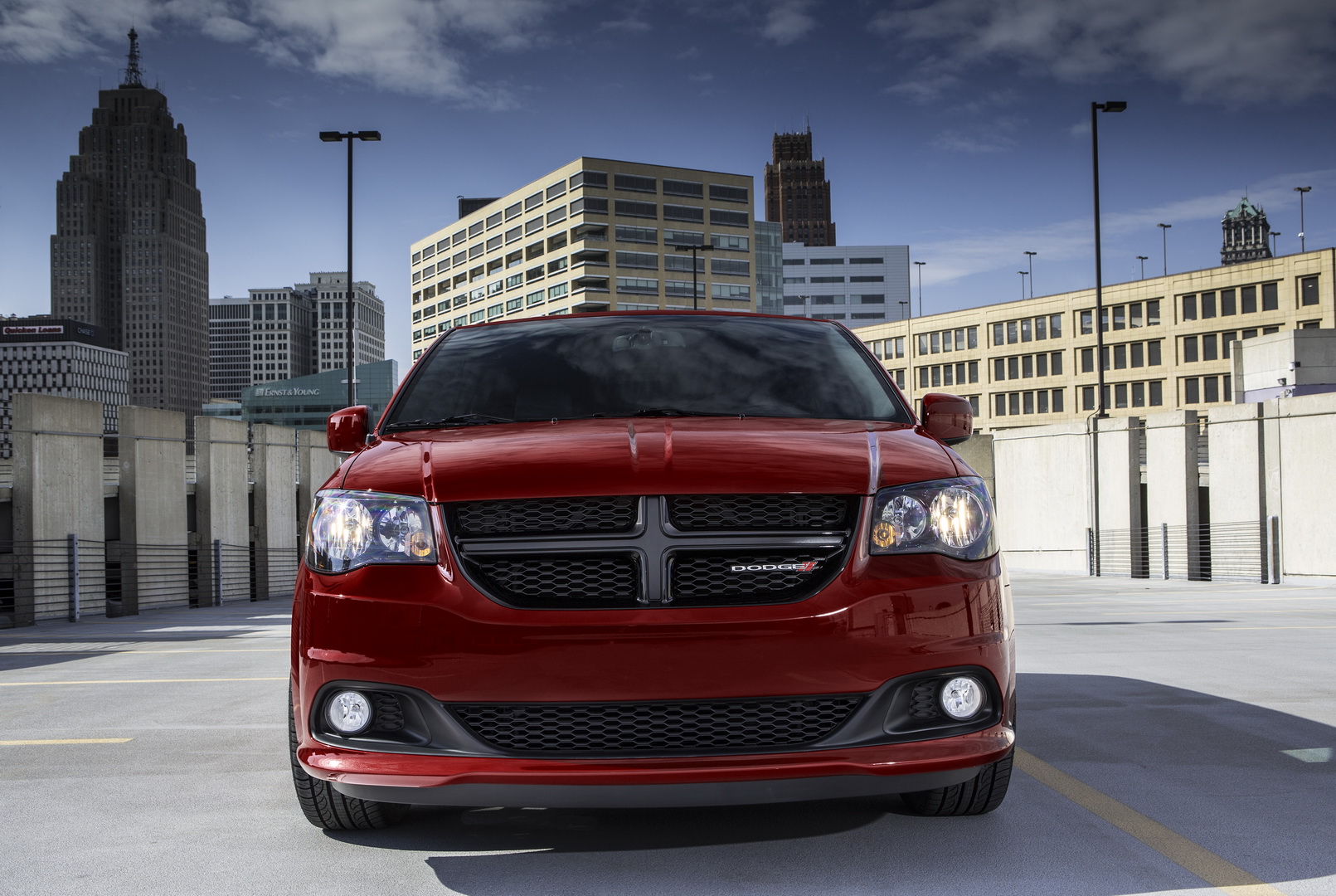 2018 Dodge Grand Caravan SXT Blacktop Package Dodge Grand Caravan, Jeep Compass And Cherokee Recalled Over Faulty Brakes