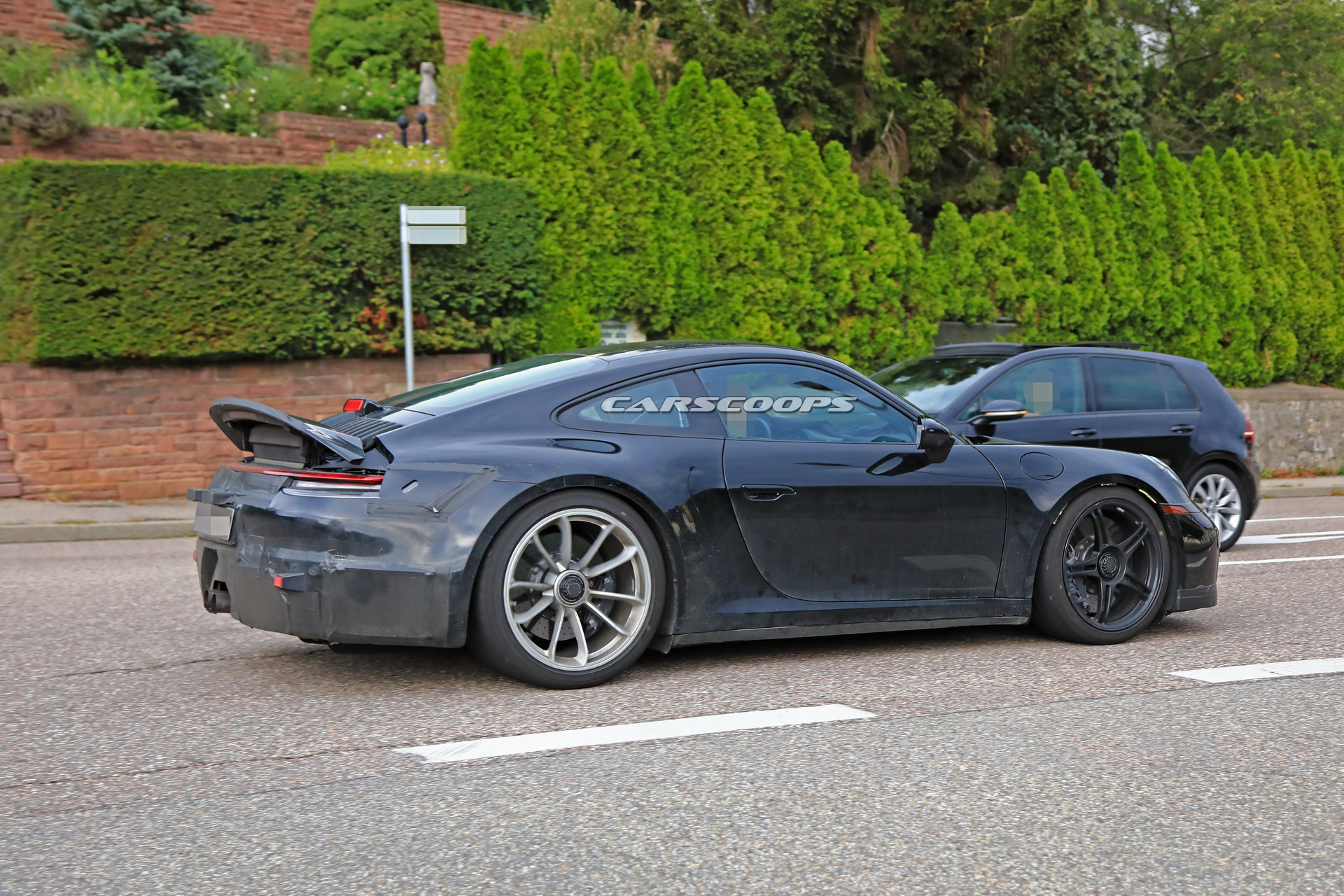 2020-porsche-911-gt3-spied-first-time-6 2020 Porsche 911 GT3 To Use A Turbo Flat-Six Engine, Claims Source