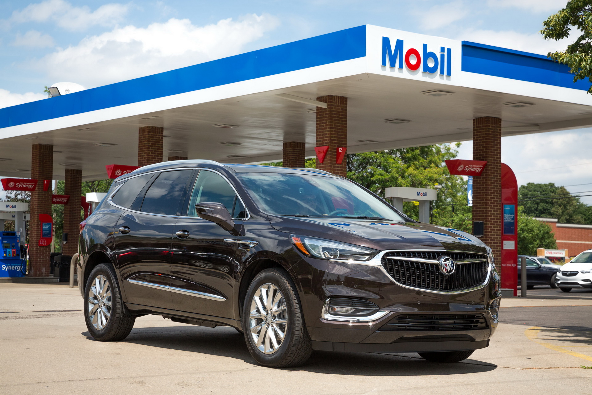 buick-marketplace-gas-pump-exxon-5 You Can Now Pay For Gas Via Your Buick’s Infotainment System