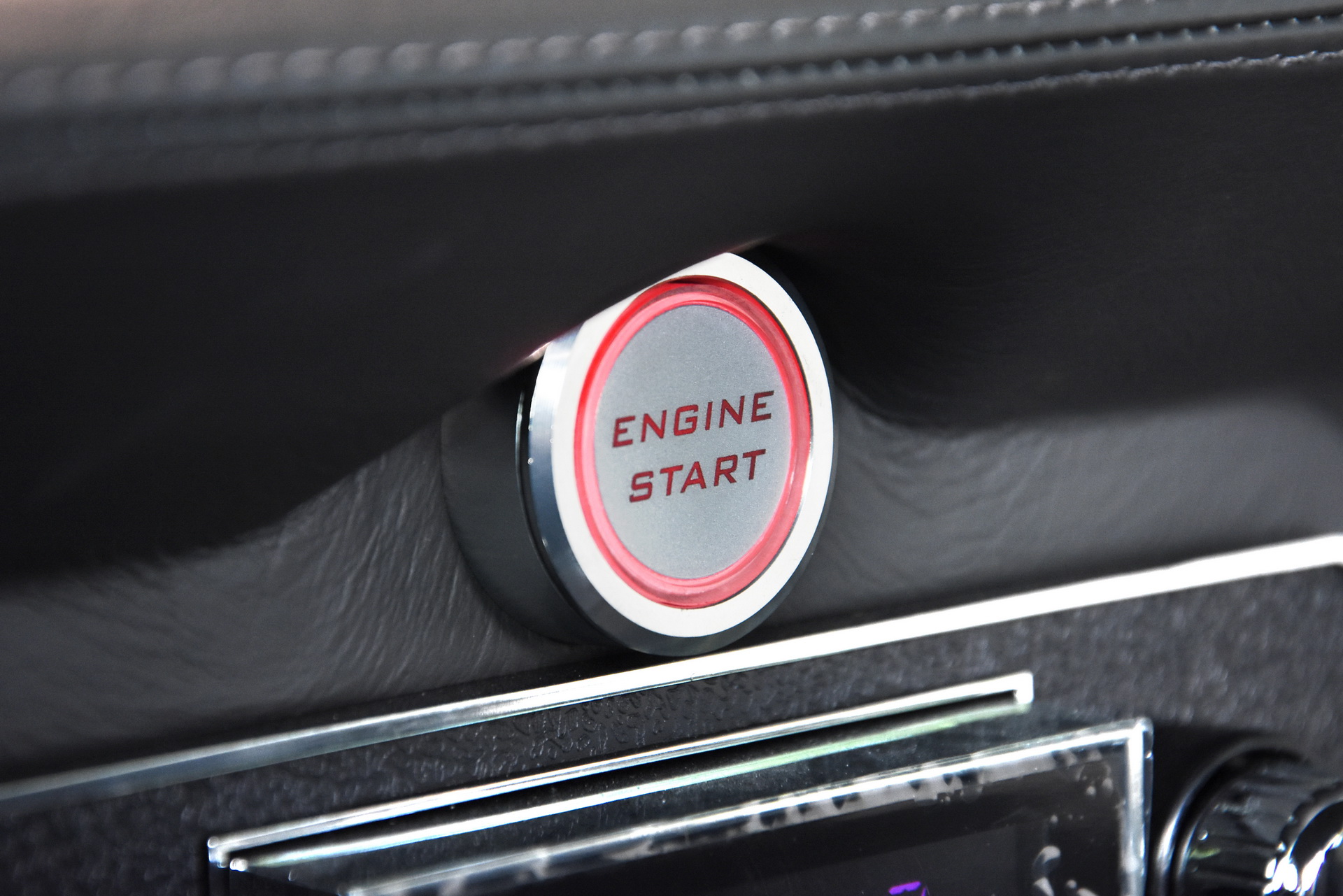 jaguar-e-type-restomod-19 Restomod Jaguar E-Type Combines Modern Practicality With Classic Styling