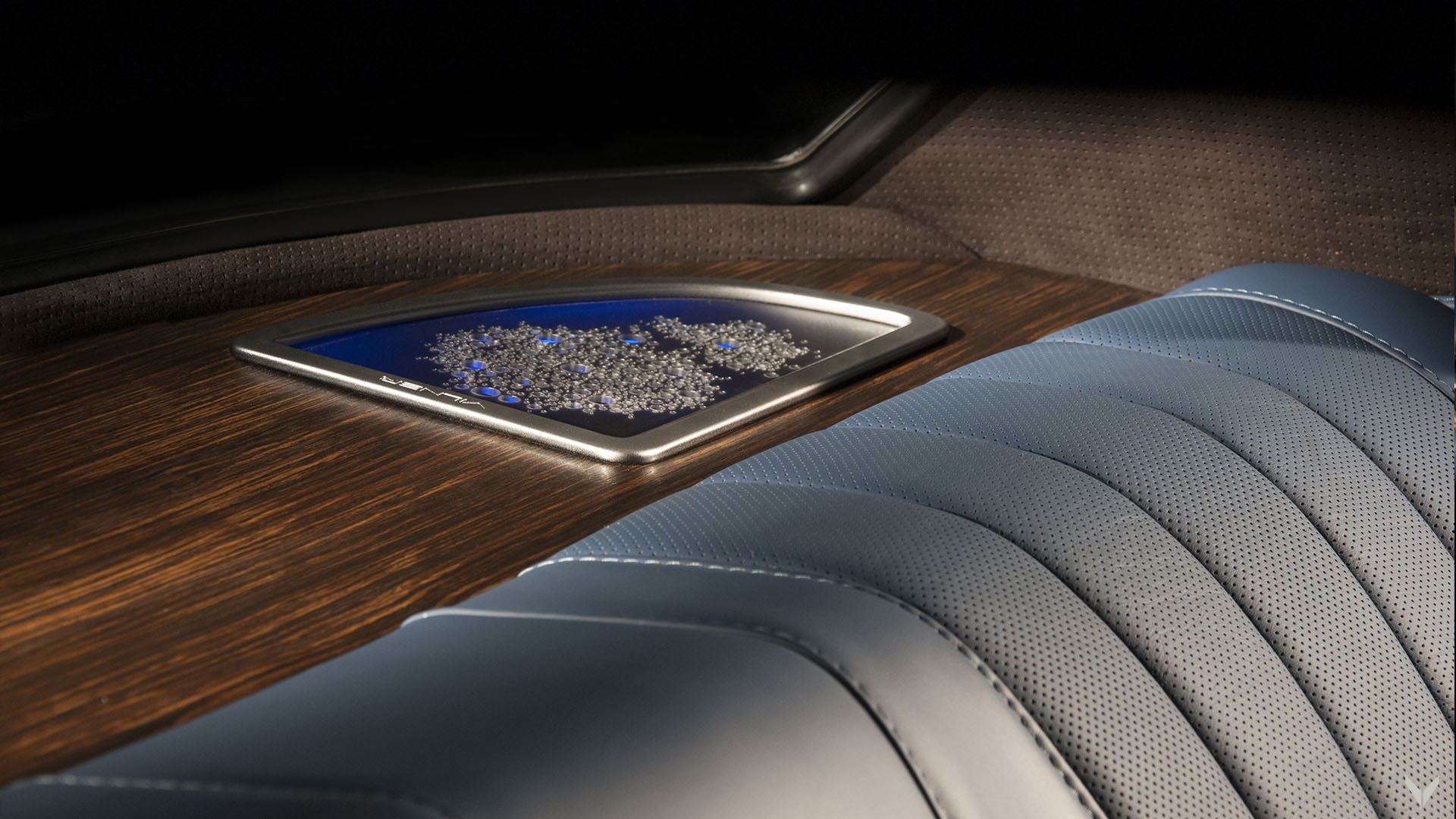 1970_mercedes_benz_250_ce_17 copy Vilner Restored A 1970 Mercedes 250 CE Using Pieces Of A Riva Boat