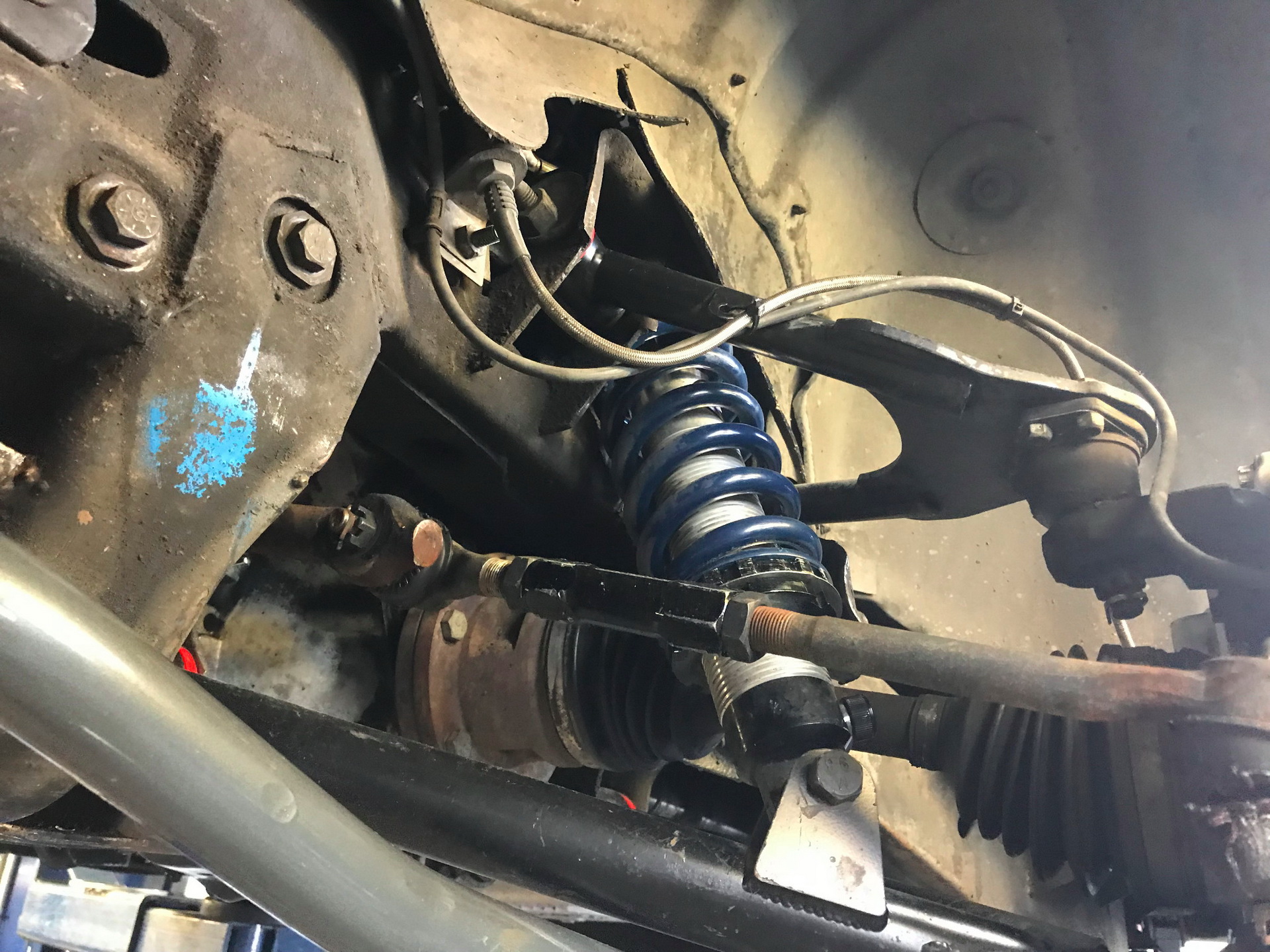 1993-gmc-typhoon-bat-auction-61 GMC Typhoon Turbo AWD Is Your 1990s Sleeper SUV