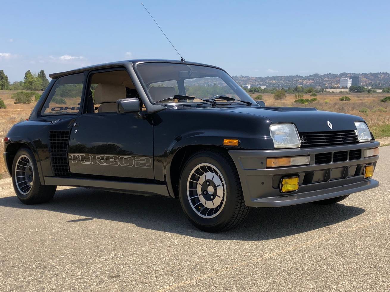 1985-renault-r5-turbo-2-evo-bat-auction-36 1985 Renault R5 Turbo 2 Evo Will Help You Make A French Connection
