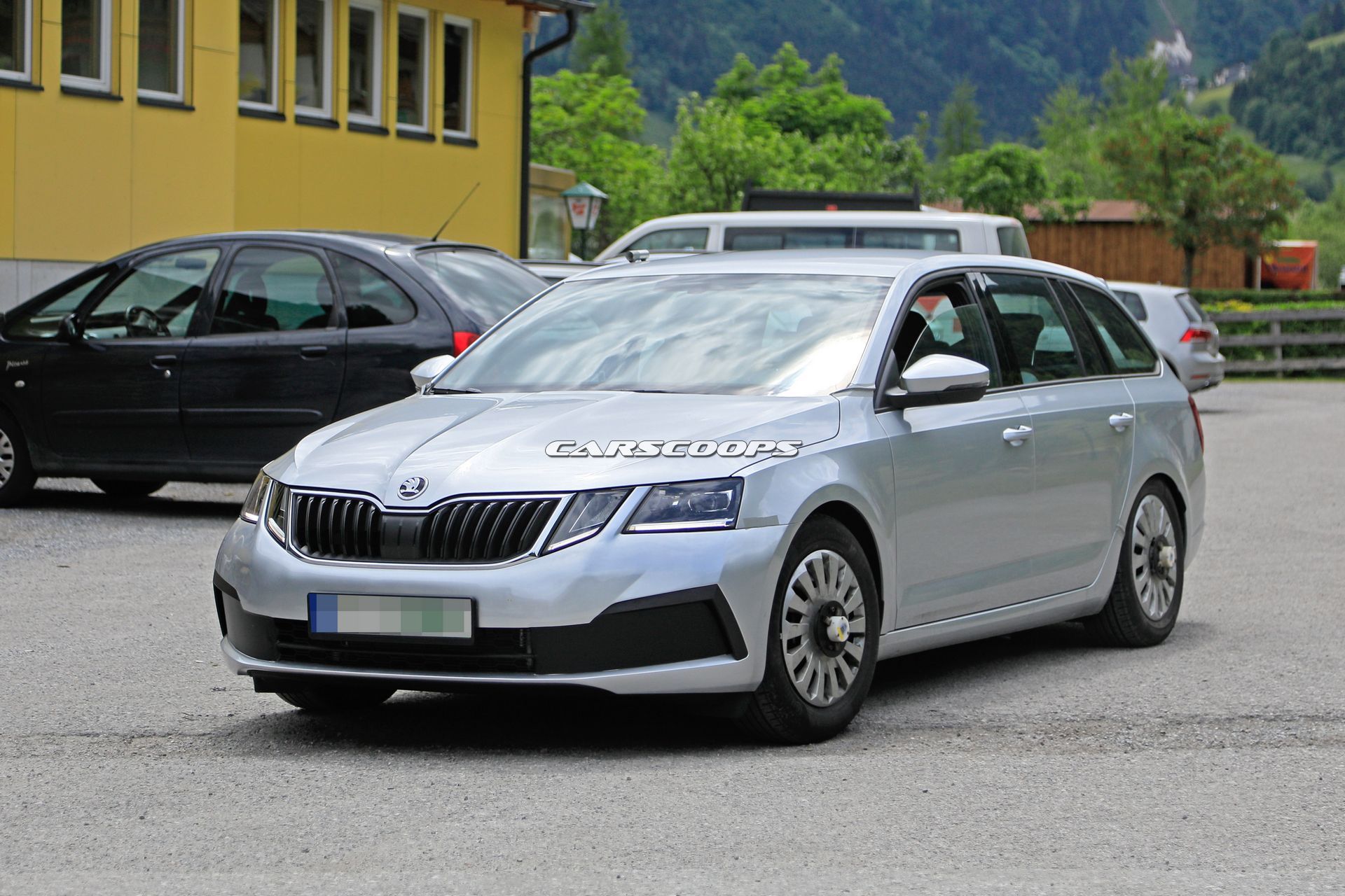 2020-skoda-octavia-new-info-2 Skoda Exec Says 2020 Octavia Will Be A “State-Of-The-Art” Hatchback