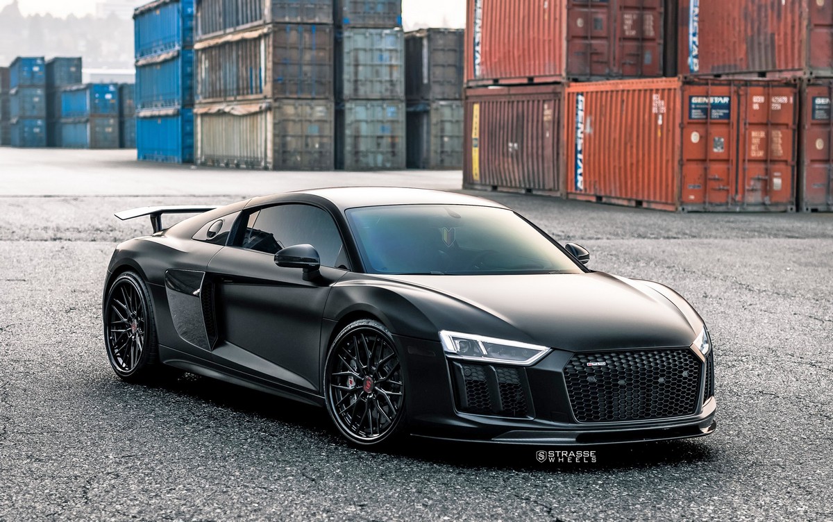 Audi-R8-V10-Plus-Strasse-4 All-Black Audi R8 V10 Plus Looks Like A Four-Wheel Stealth Bomber