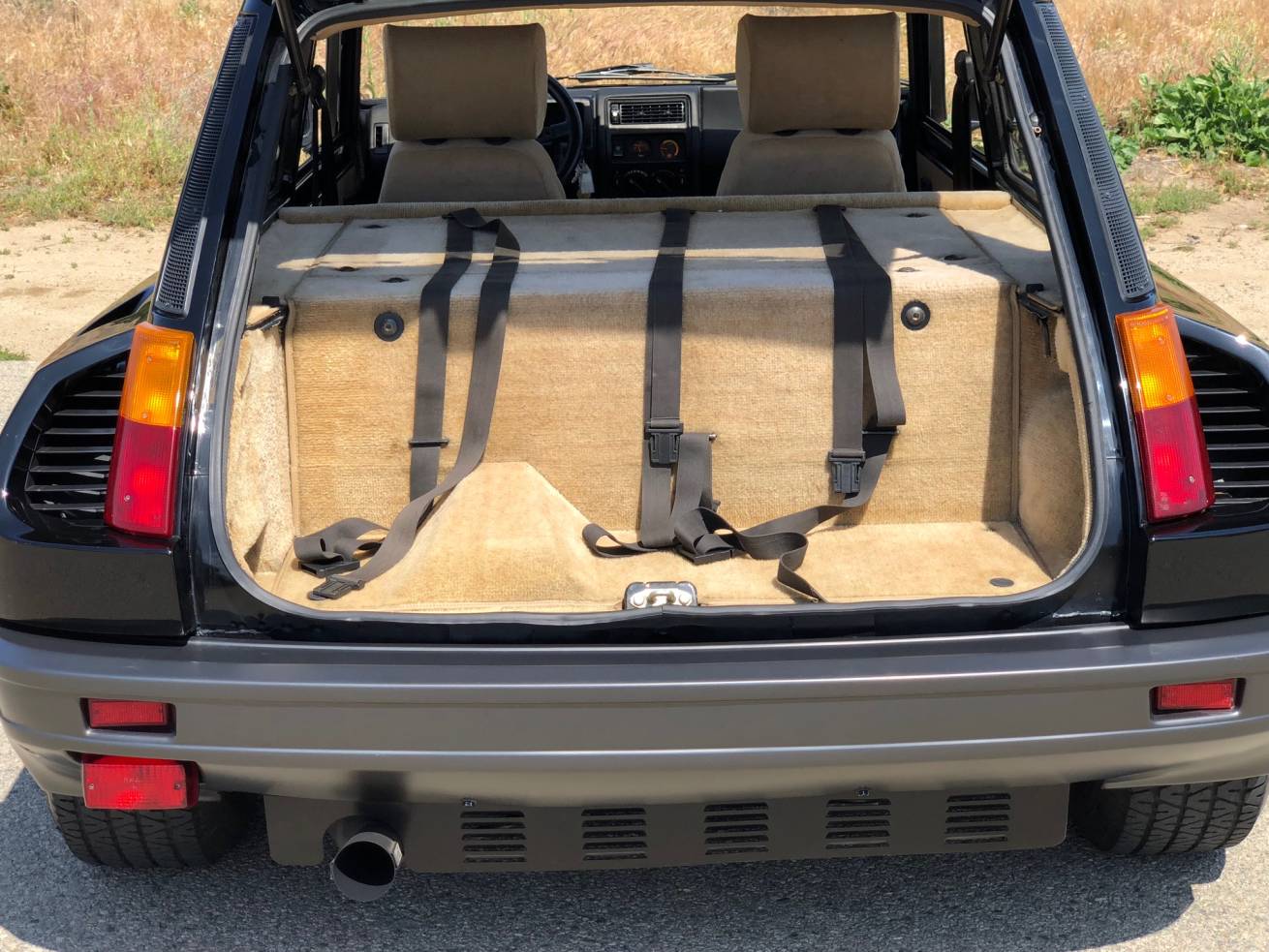 1985-renault-r5-turbo-2-evo-bat-auction-61 1985 Renault R5 Turbo 2 Evo Will Help You Make A French Connection