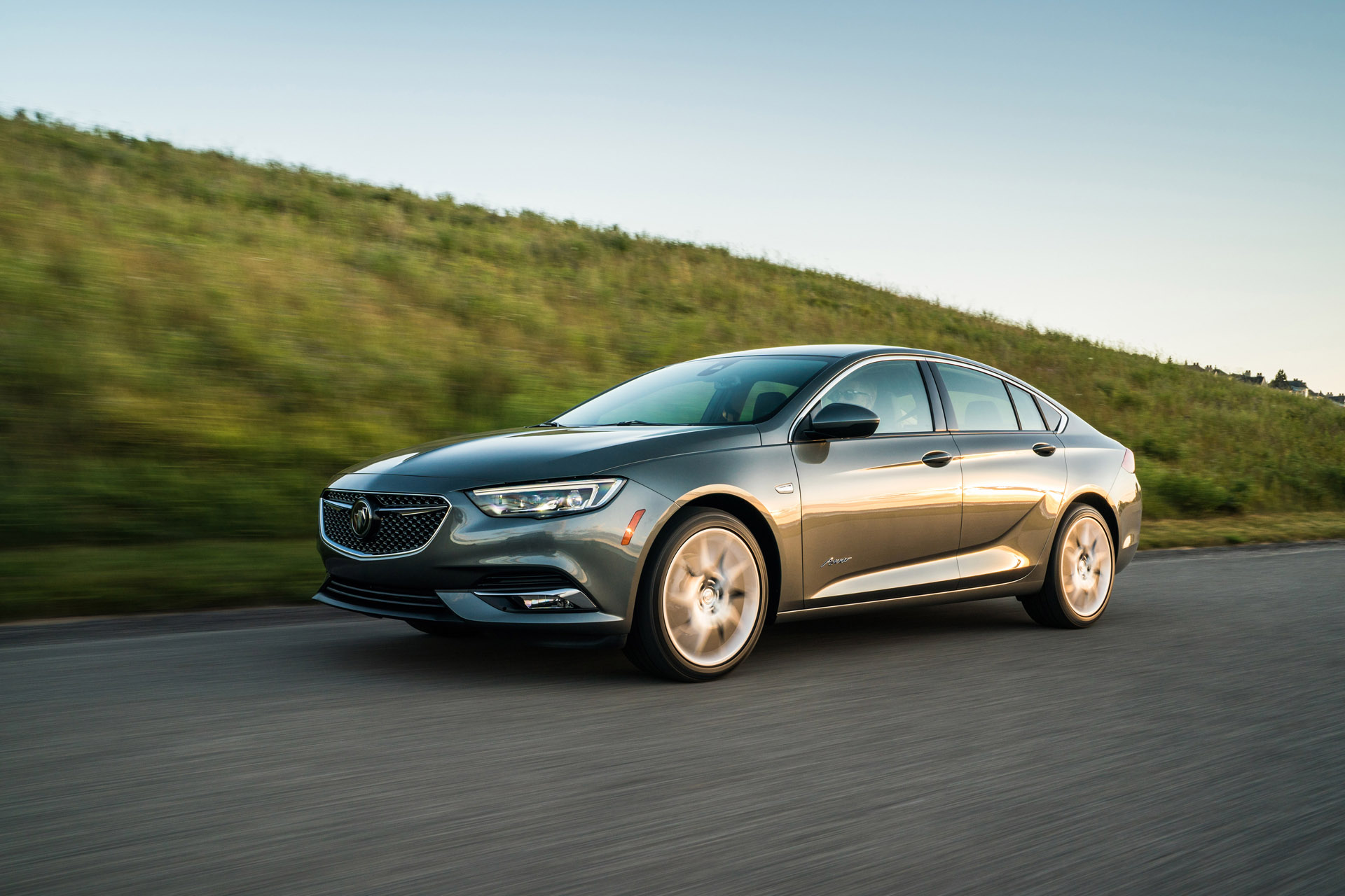 2019 Buick Regal Avenir 2019 Buick Regal Avenir Comes In At A Princely $36,195