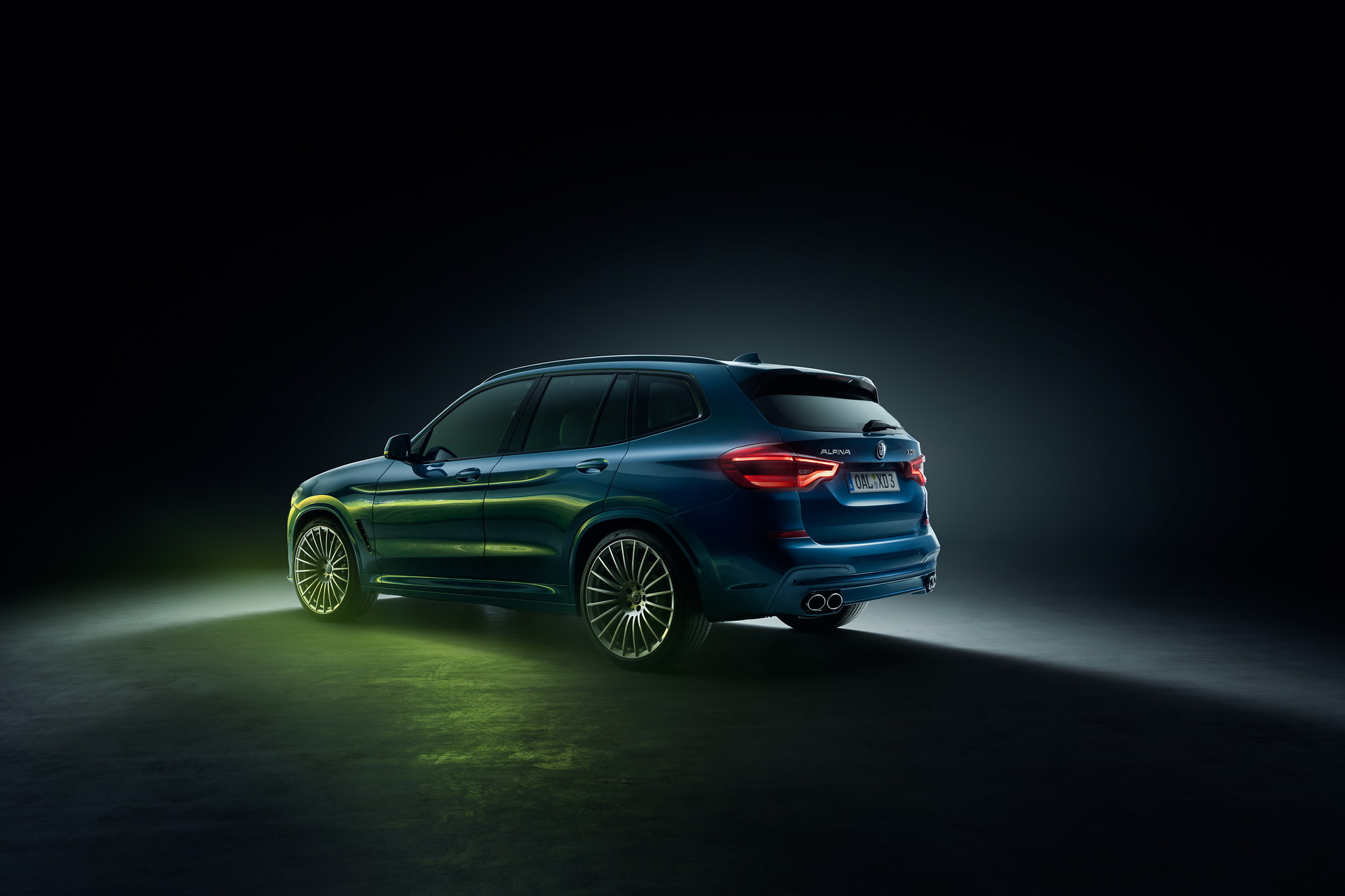 2018_BMW_ALPINA_XD3_02 Alpina Launches New XD3 And XD4 Performance SUVs With 382HP Diesel
