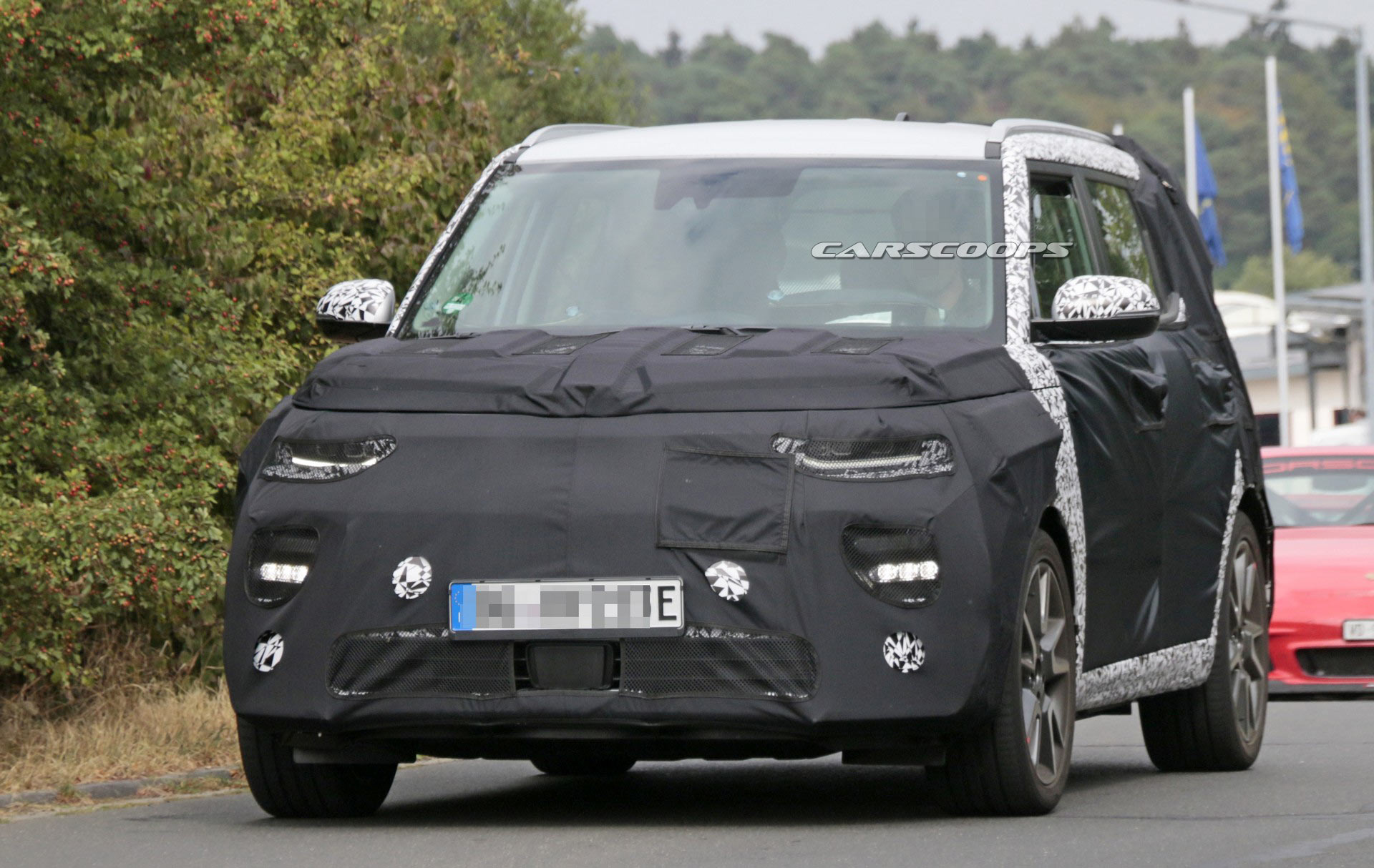 Kia-Soul-EV-Spy-2 2020 Kia Soul EV Spied, Should Offer An Improved Range And Greater Performance