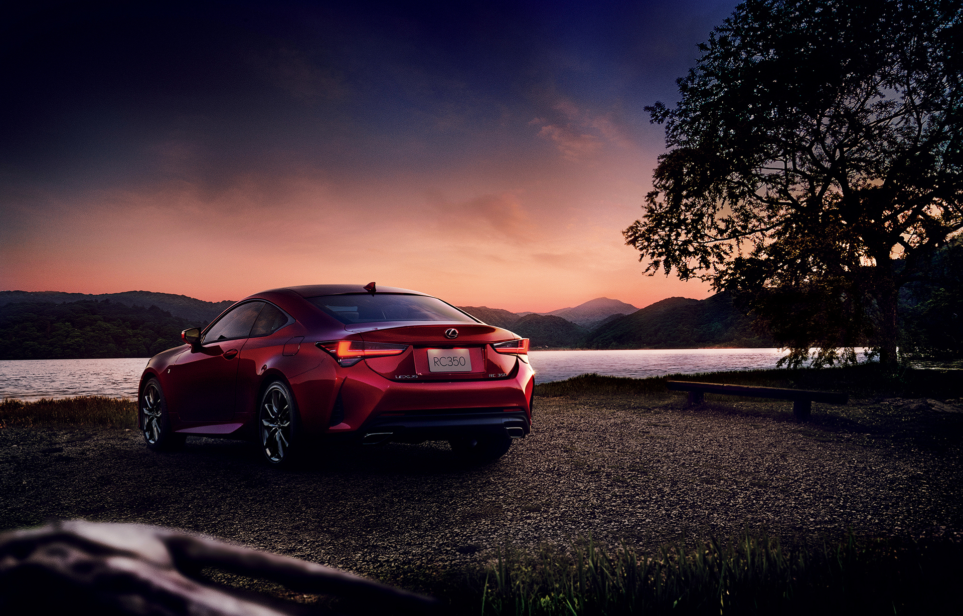 2019-lexus-rc-09 2019 Lexus RC Updated To Follow Its Big Brother’s Stylistic Lead