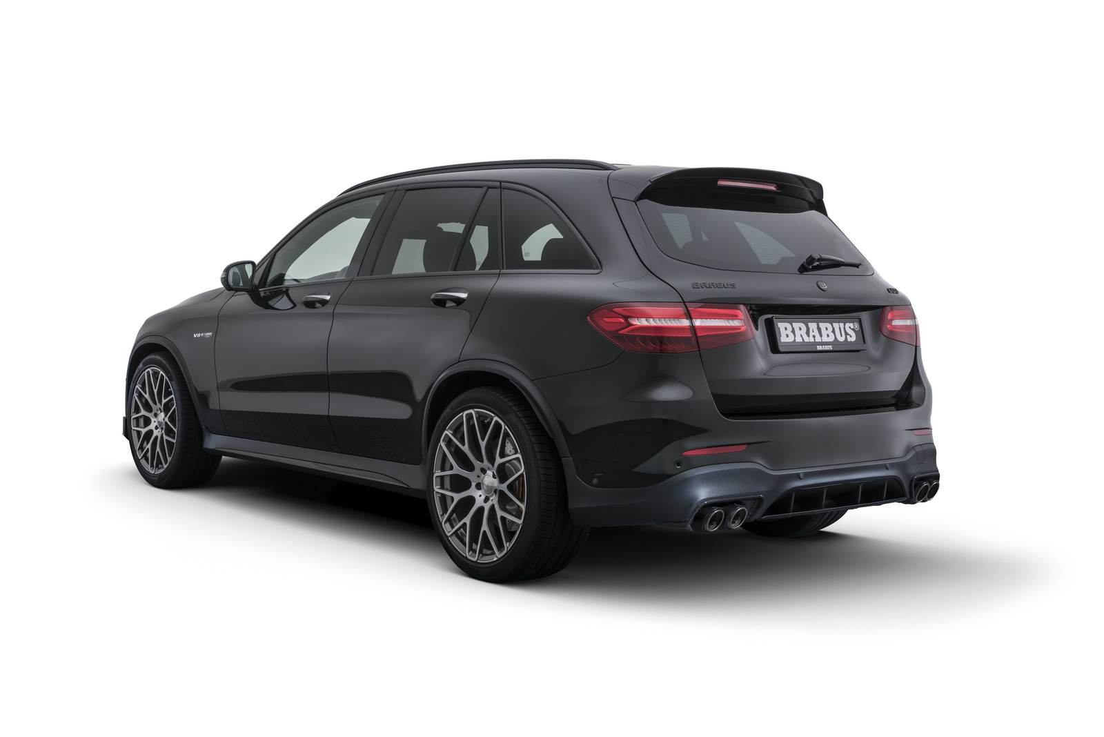 mercedes-amg-glc-63-s-brabus-tuning-2 Mercedes-AMG GLC 63 S Falls To The Dark Side, Emerges The Brabus 600