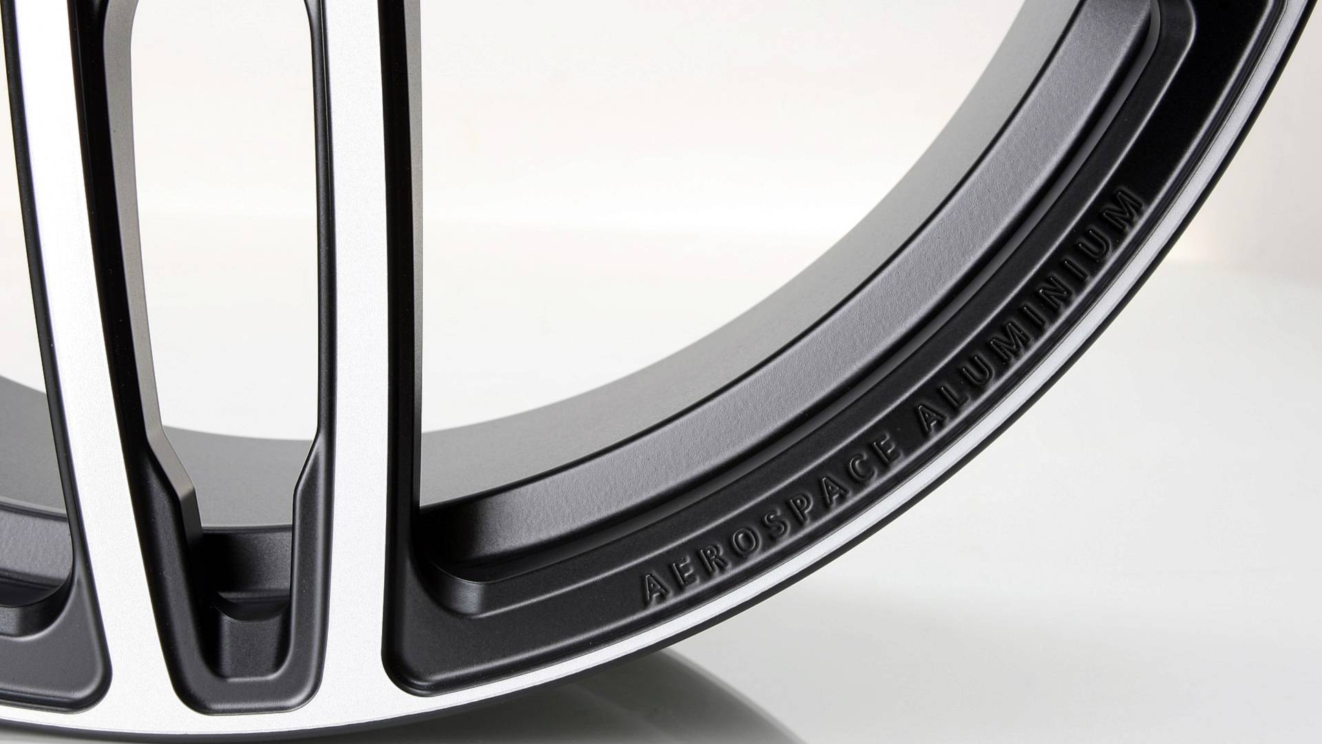 G-Power-Mercedes-Benz-E63-S-AMG-12 Who Needs An 800HP Merc Estate? Nobody – And That’s Why We Like It