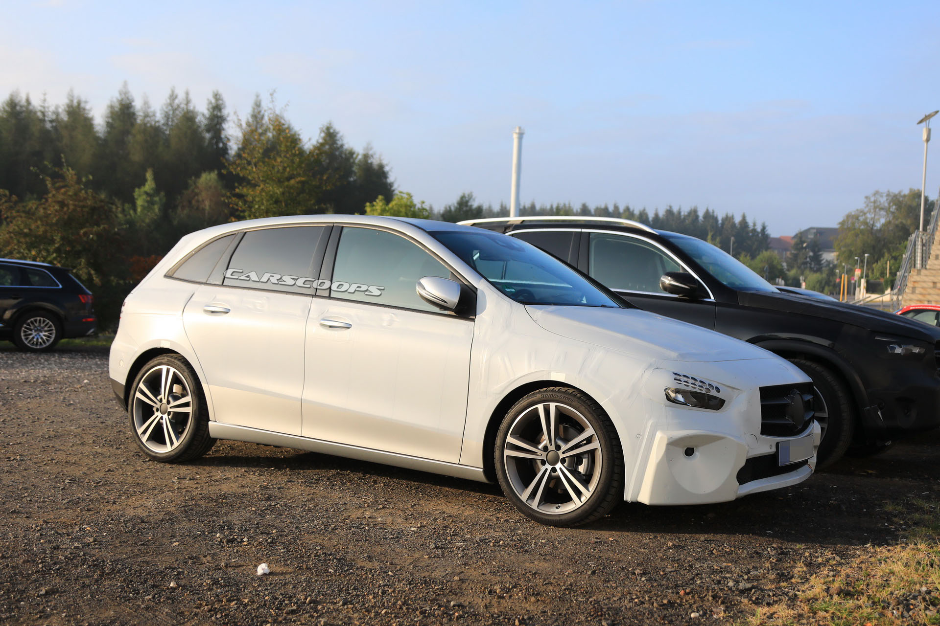 Mercedes_B-Class_10 2019 Mercedes B-Class Minivan Gets In Line With Latest A-Class