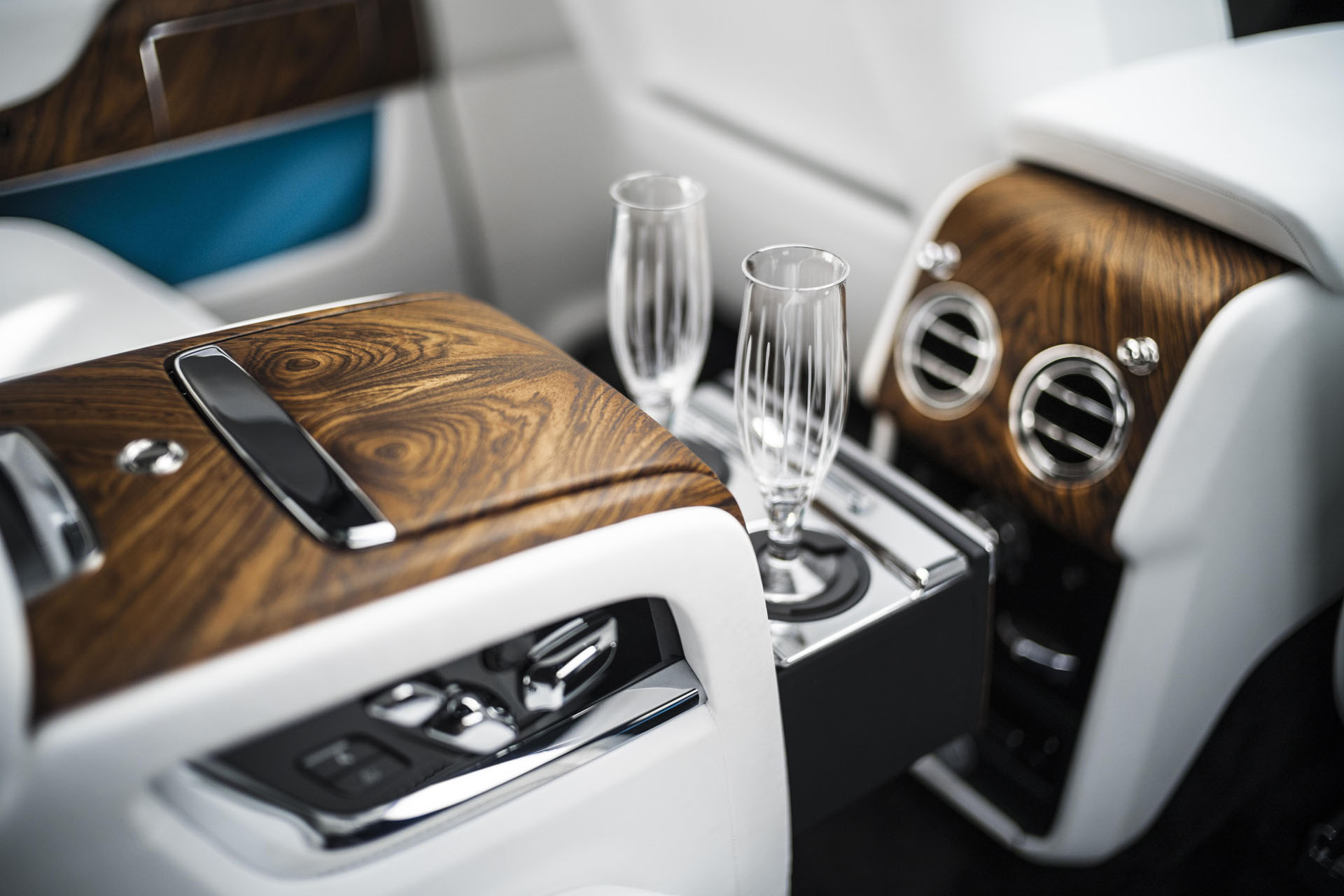 rolls-royce-champagne-03 BMW Wants To Top Up Your Champagne Glass… From The Bottom