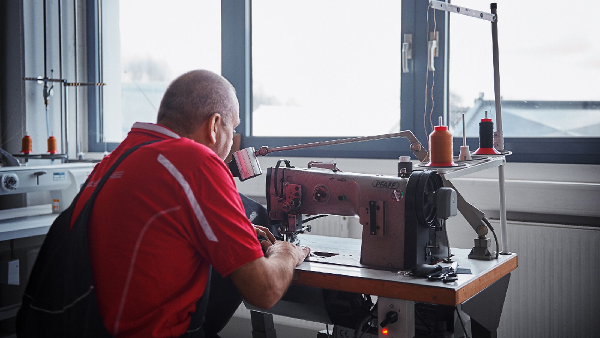 Porsche-993-Turbo-Project-Gold-3 Porsche’s Project Gold Is A Brand New, 20-Year Old 993 Turbo