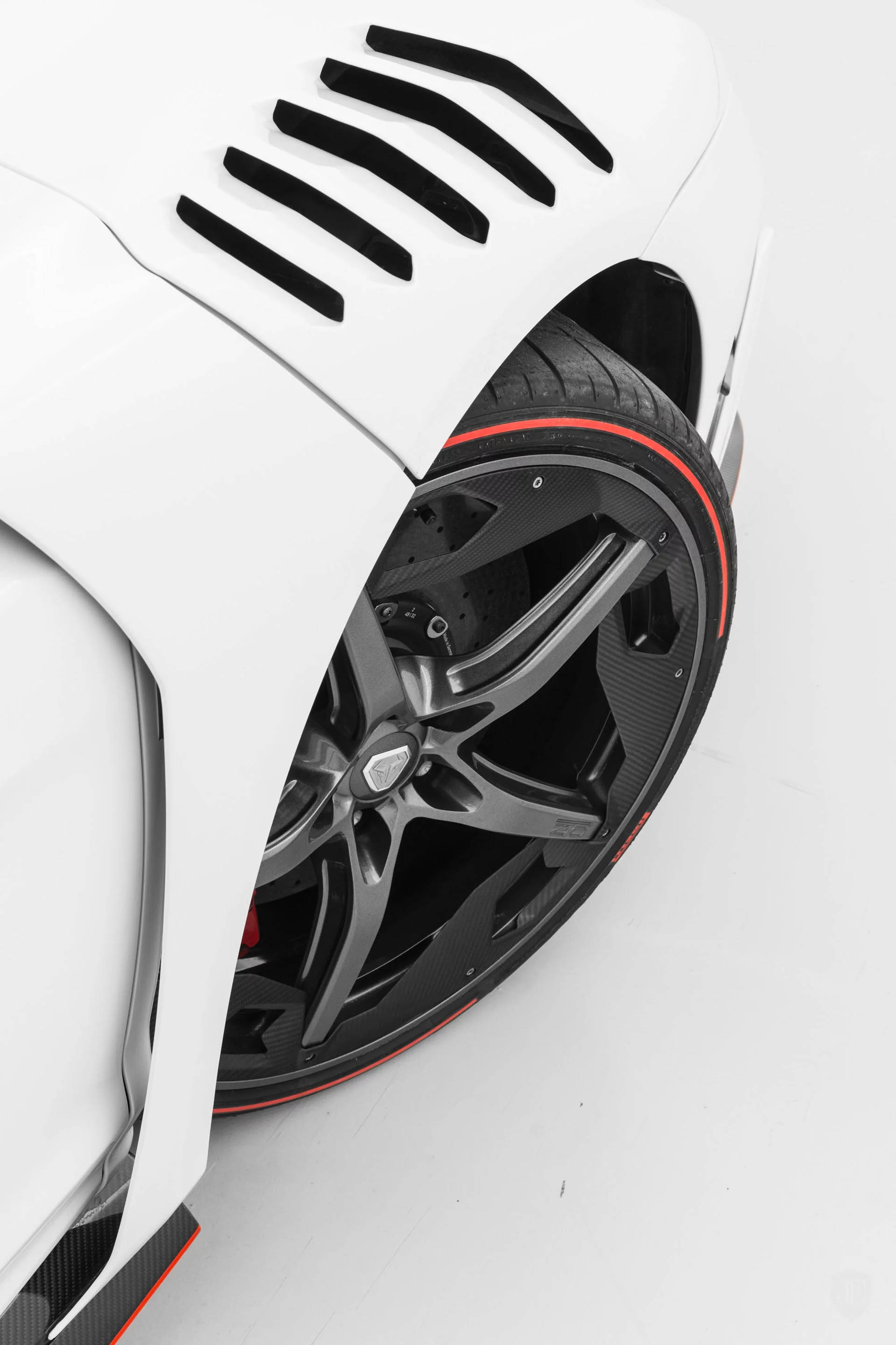 italdesign-zerouno-#1-for-sale-014 copy The First Of Only Five Italdesign Zerounos Made Is Up For Sale