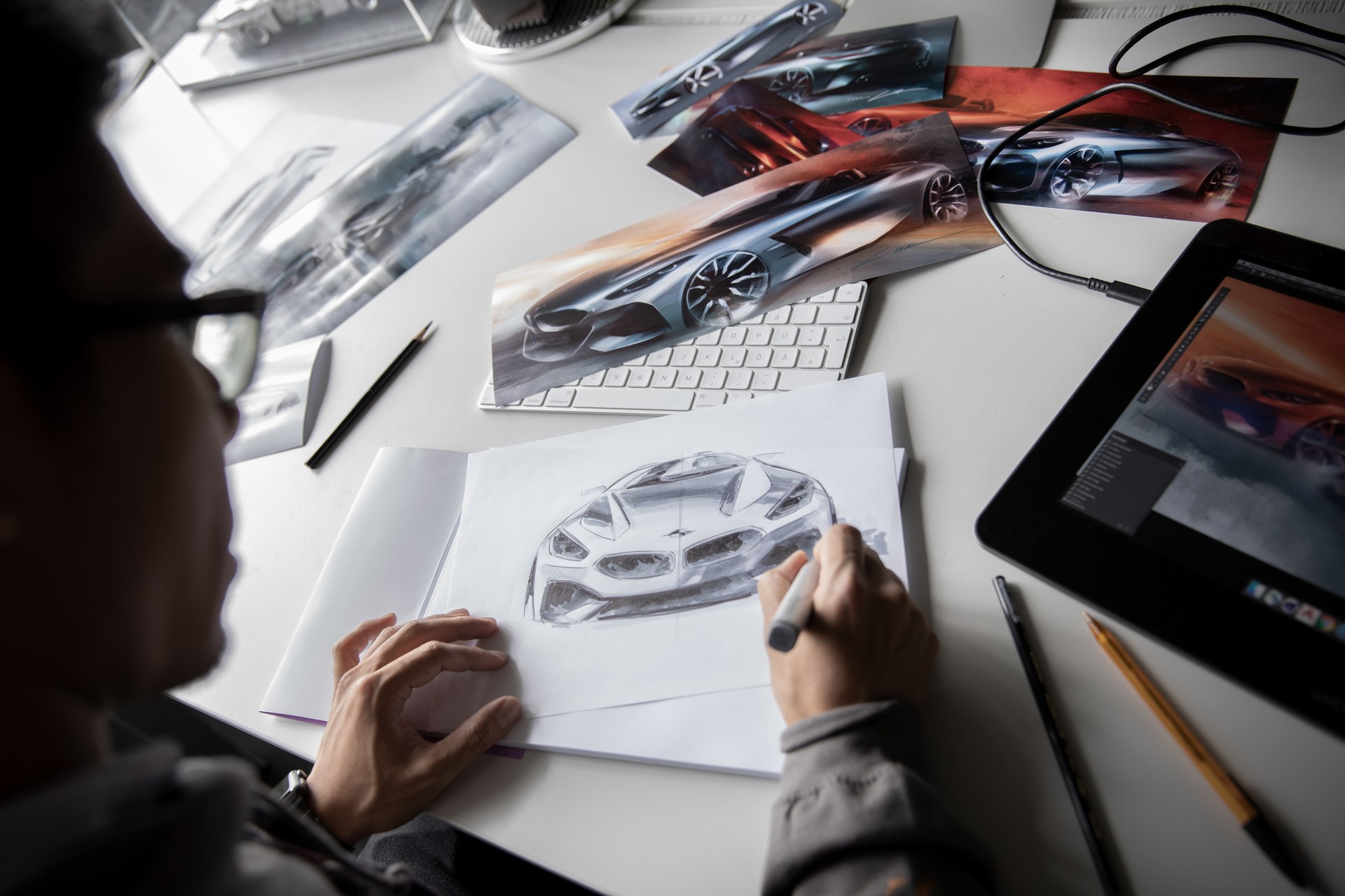 2019-BMW-Z4-22 2019 BMW Z4 Roadster Unveiled, M40i Variant Packs 335 HP