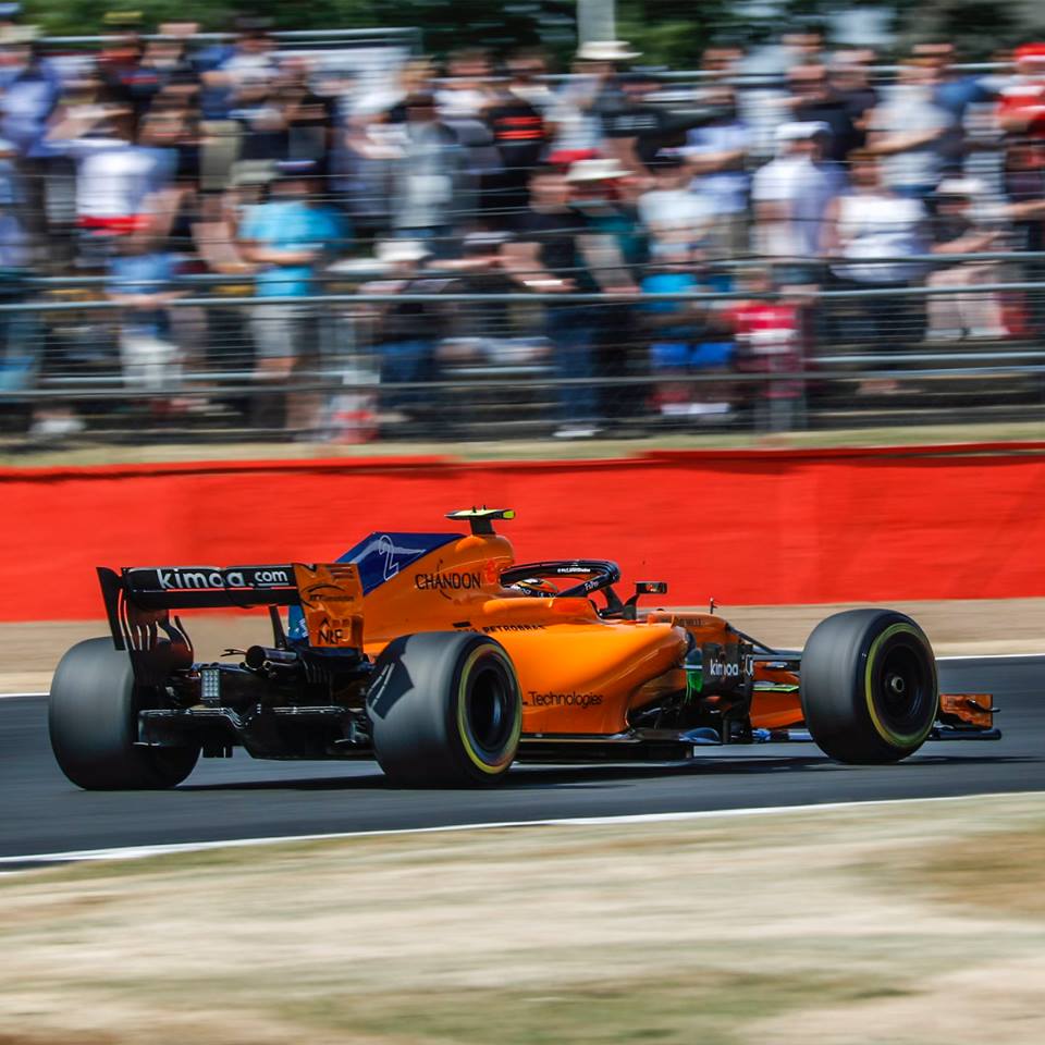 Carlos-Sainz-McLaren-3 McLaren Signs Carlos Sainz To Replace Fernando Alonso