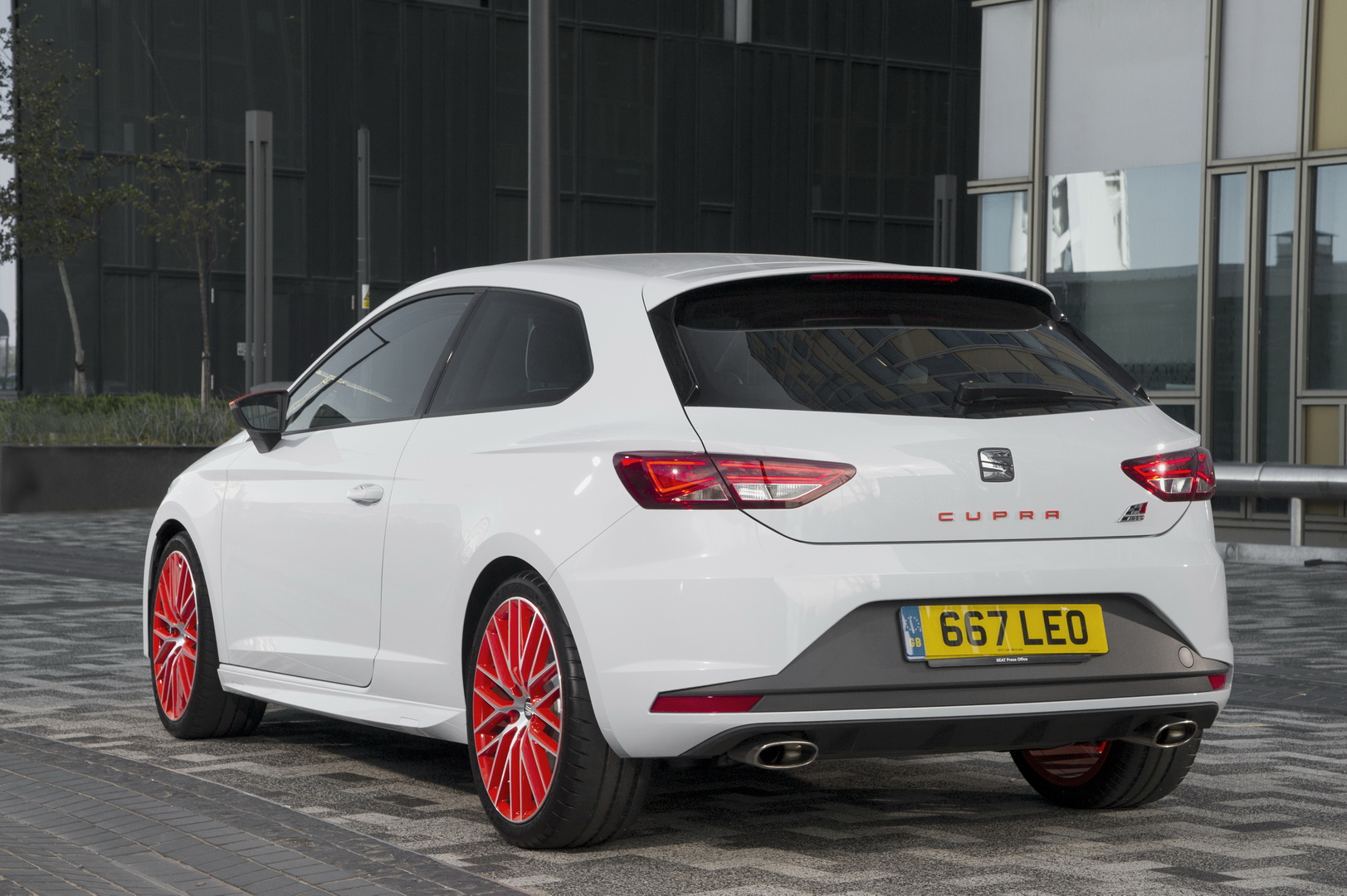 seat-leon-sc-cupra-ultimate-3 3-Door Seat Leon SC Discontinued In The UK, 5-Door And Estate Still On Sale