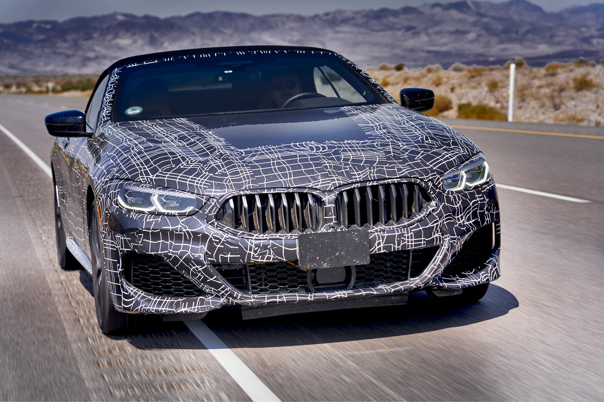 bmw-8-series-cabrio-prototype-desert-tests-9 BMW Takes Topless 8-Series Cabrio To Death Valley