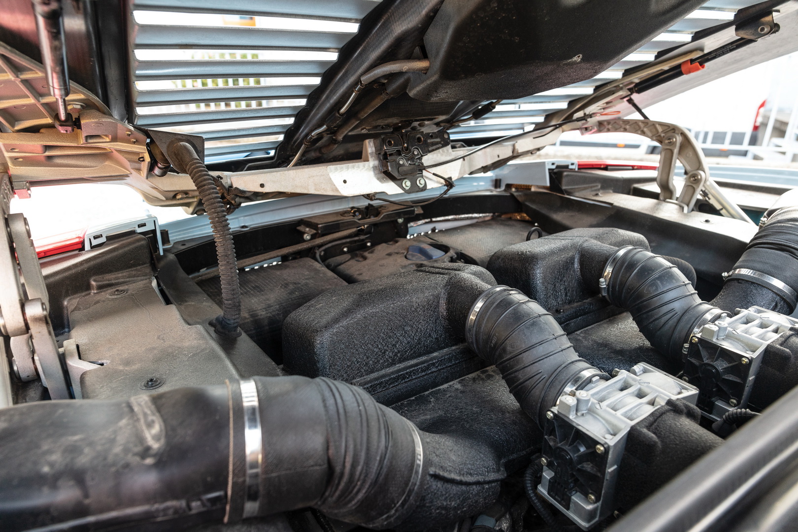 lamborghini-gallardo-spyder-rod-stewart-17 Do Ya Think Ex-Rod Stewart Lamborghini Gallardo Spyder Is Sexy? Then Bid On It