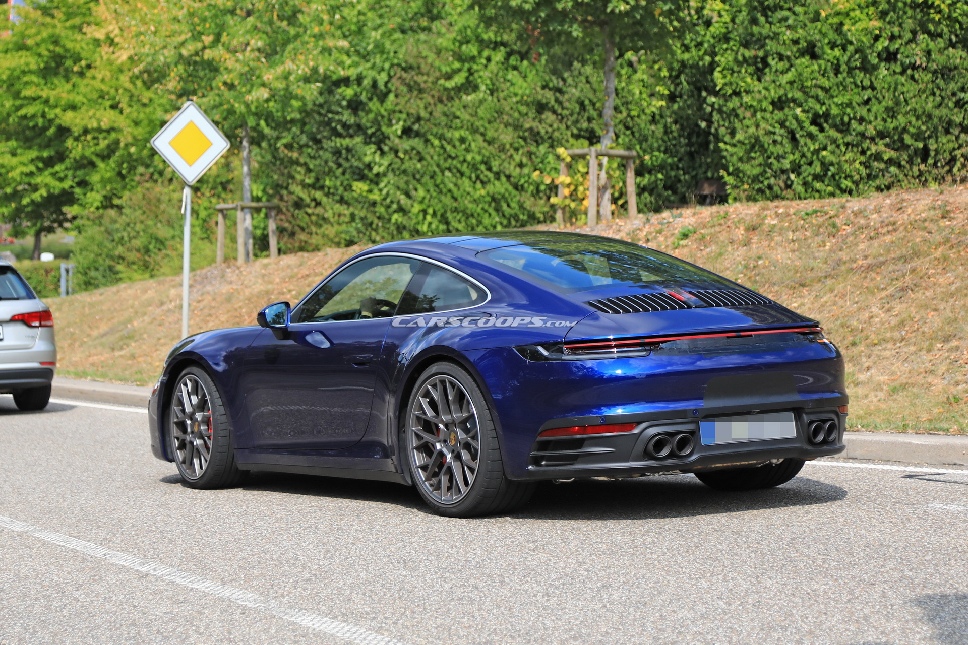 2019 Porsche 992 911-17 2020 Porsche 911 ‘992’: This Is The Finished Item (Now With Interior Pics And In More Colors)