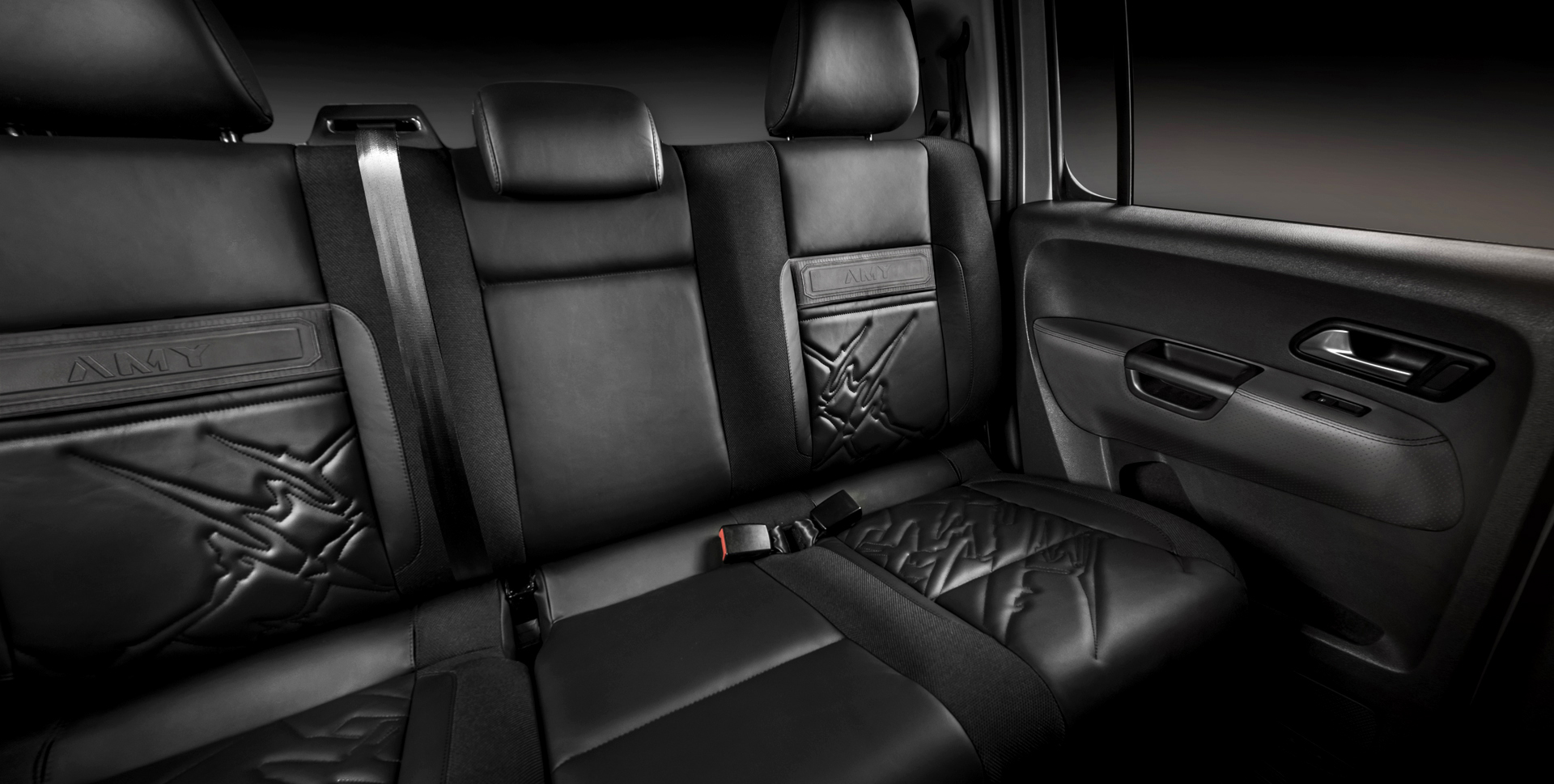 vw-amarok-tuning-carlex-16 Carlex Gives VW Amarok Truck A Riveting Makeover, But At A Price