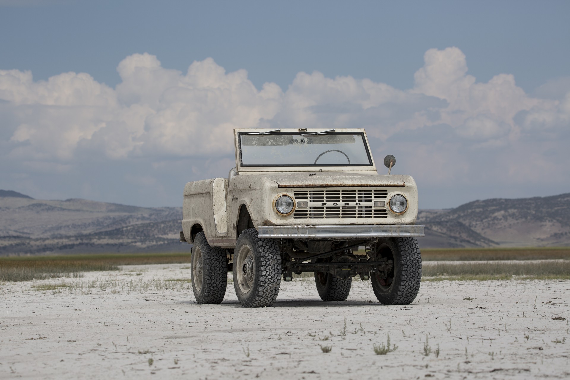 Icon Bronco BR Derelict-38 Icon Bronco BR Derelict Combines Old School Looks With A 5.0-Liter Coyote V8