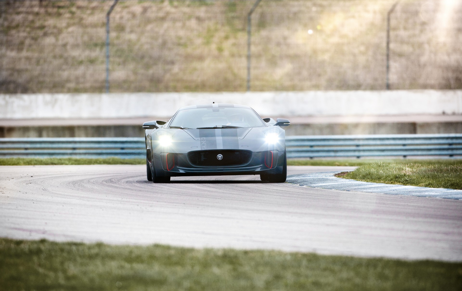 JAGUAR C-X75-13 Jaguar’s Reportedly Working On A Mid-Engine Hybrid Supercar With 550+ HP